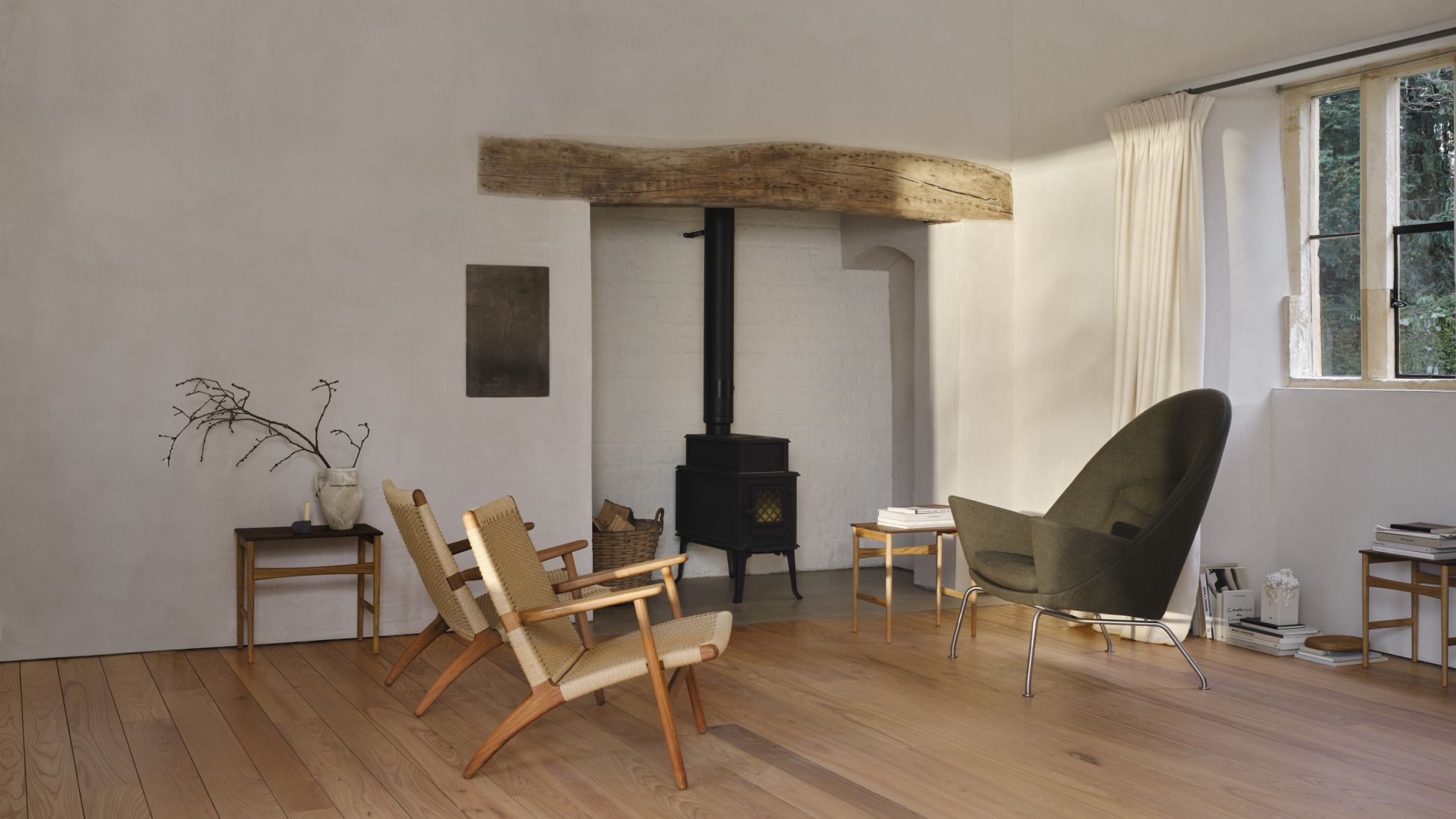 CH004 Nesting Tables Side Tables Set of 3 Carl Hansen & Søn 