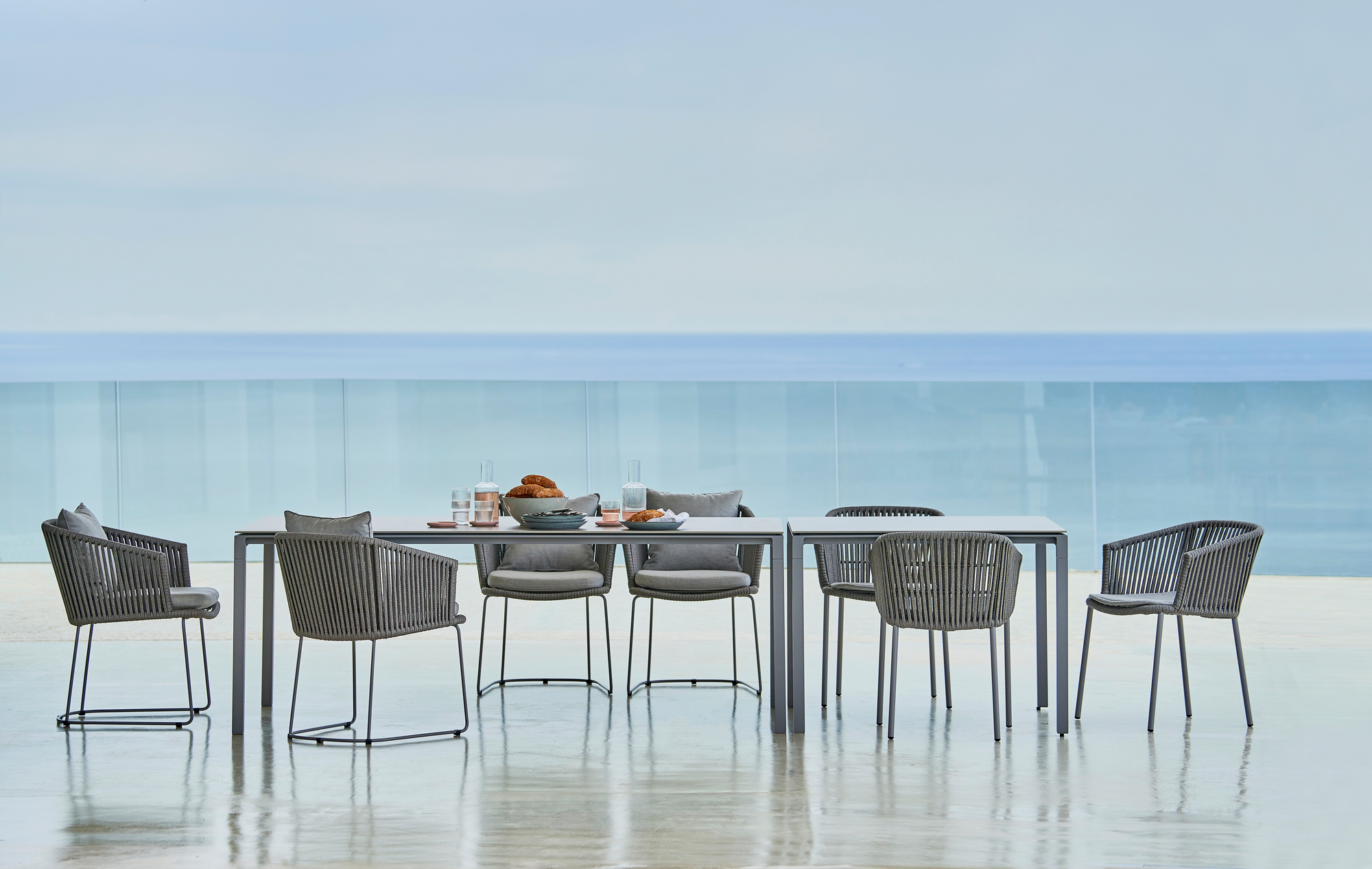 Pure Outdoor Dining table medium W 200 x D 100 x H 74 cm Cane-Line