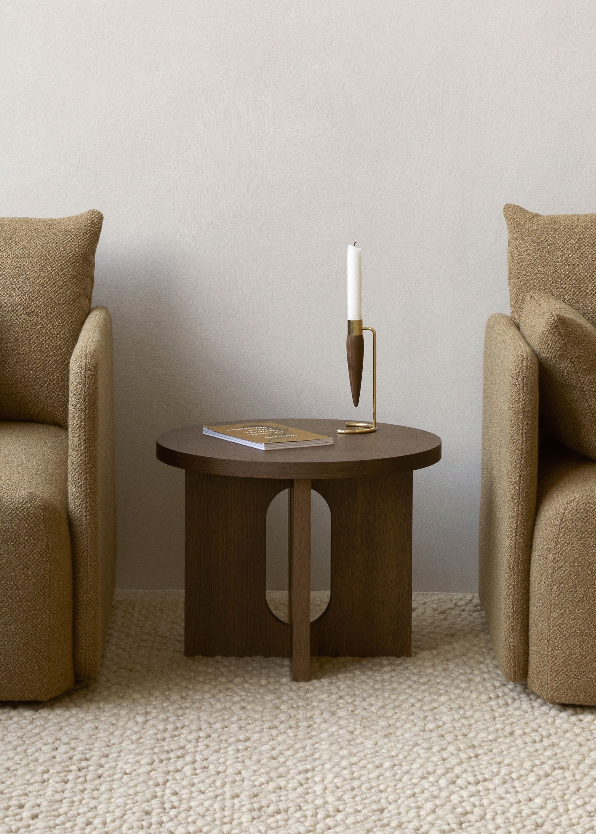 Androgyne Side Table Ø50 cm Frame dark stained oak / table top dark stained oak Audo