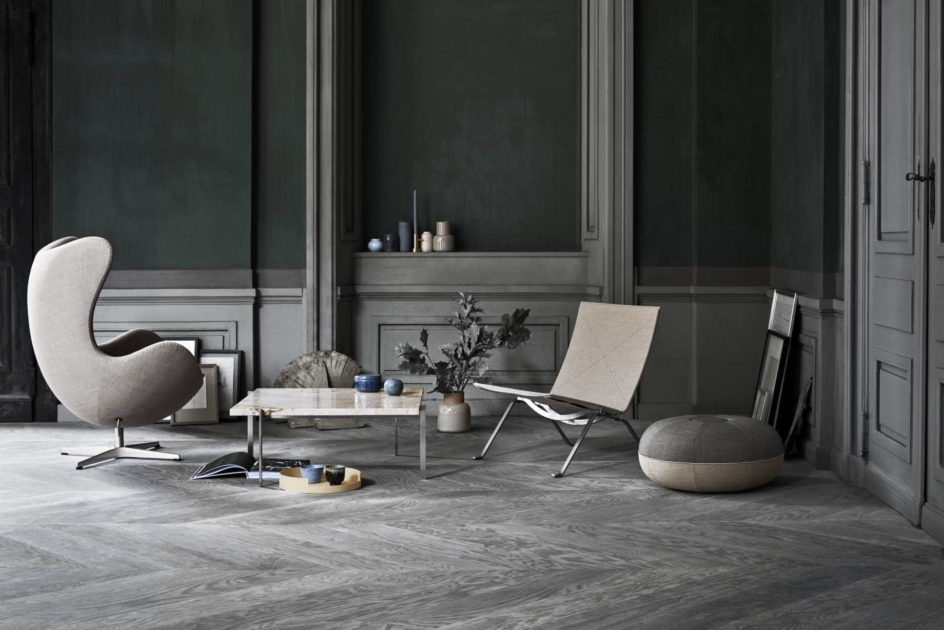 PK61 A Coffee table Fritz Hansen