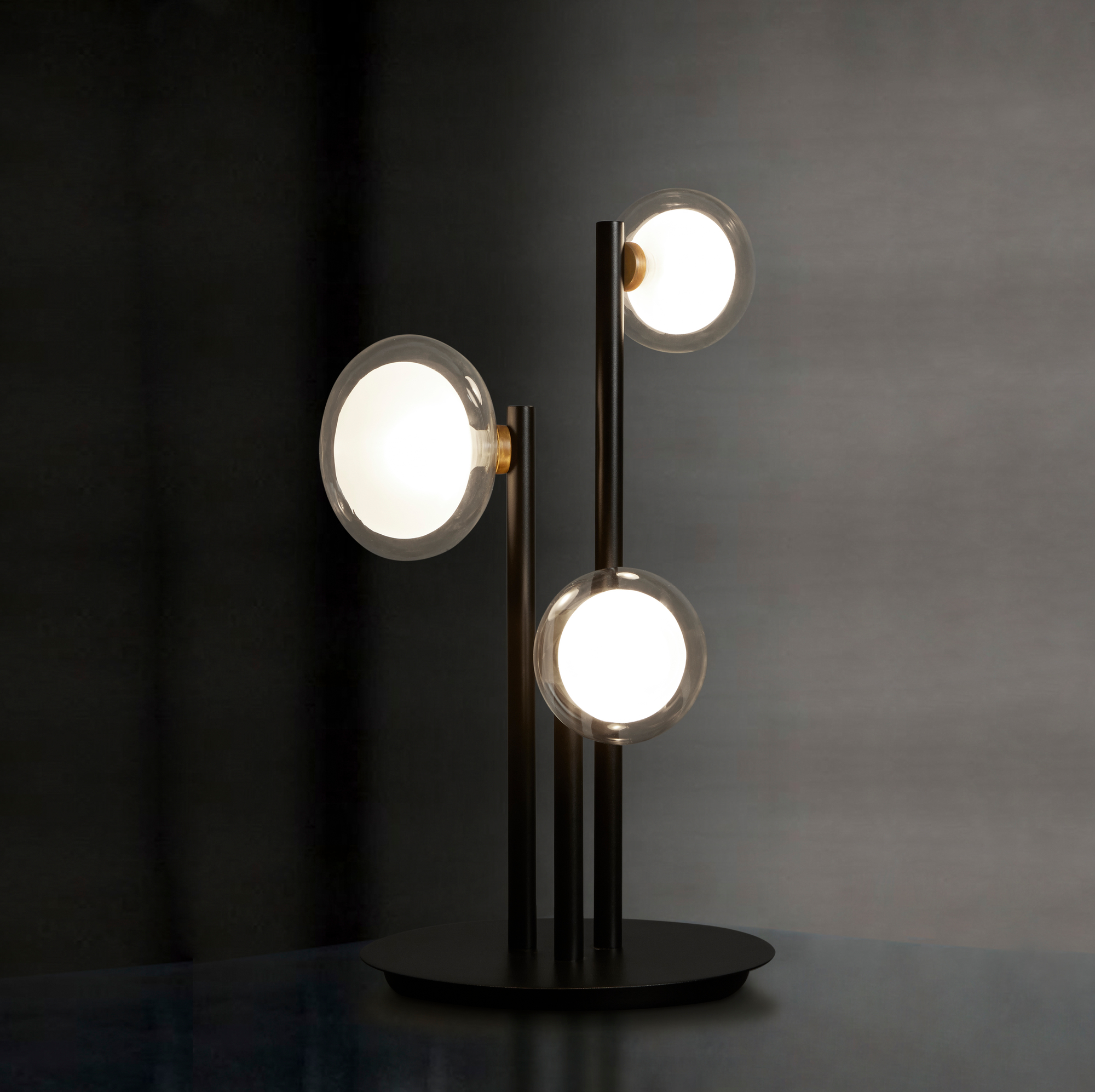 Nabila 552 33 table lamp Tooy