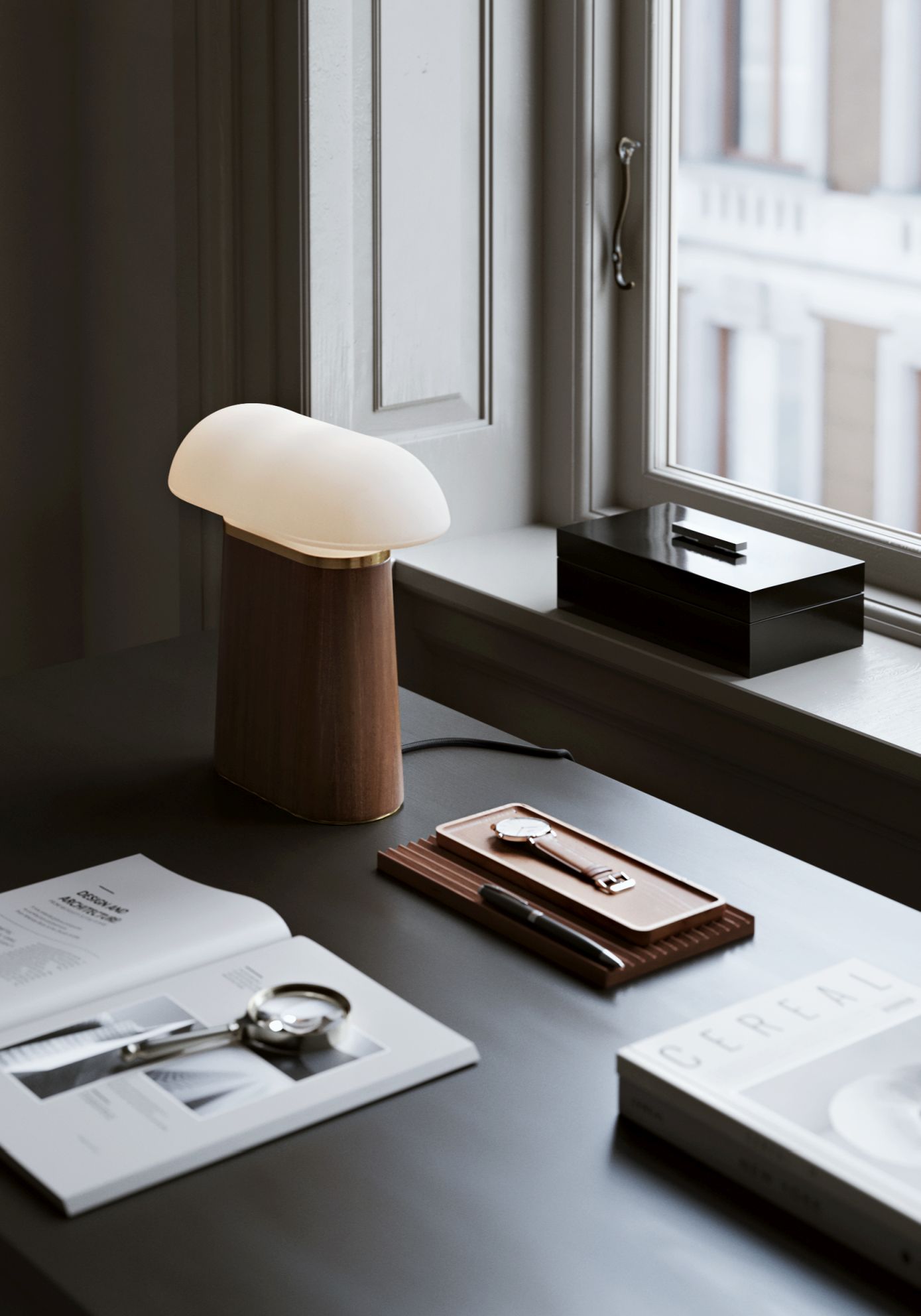 Nova table lamp Walnut Woud