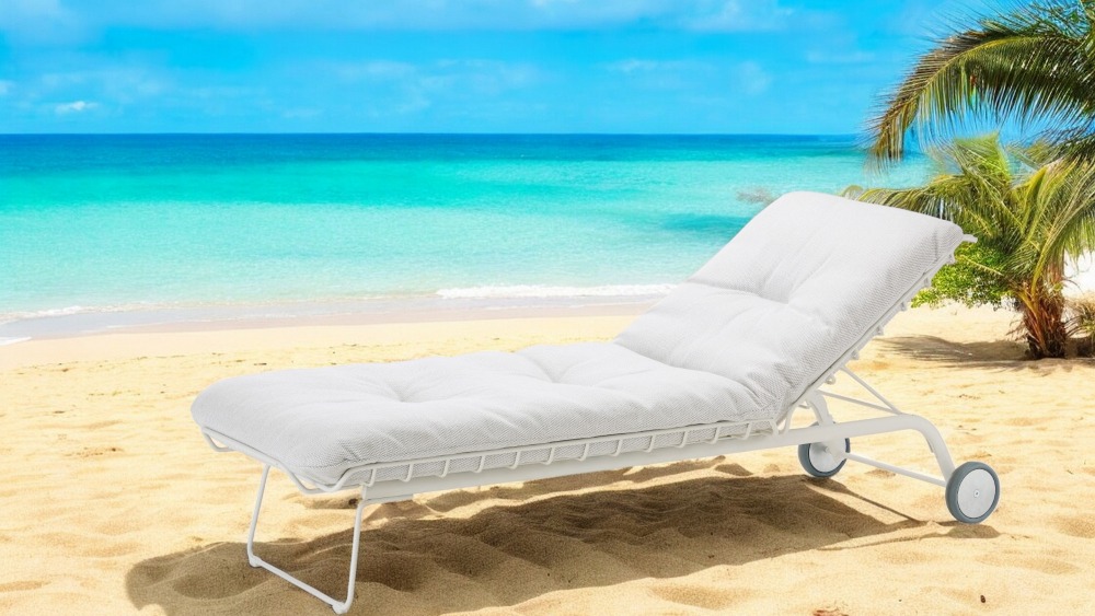 Leyasol Sun Bed Indoor / Outdoor Sun Lounger Freifrau Manufaktur 
