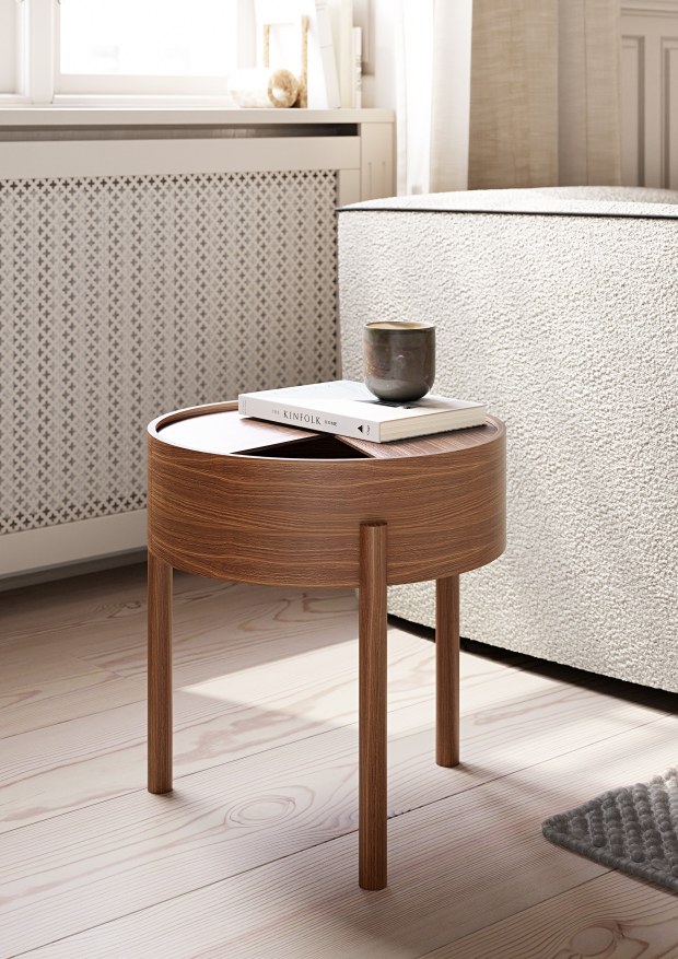 Arc Side Table Walnut Ø 42 cm Woud