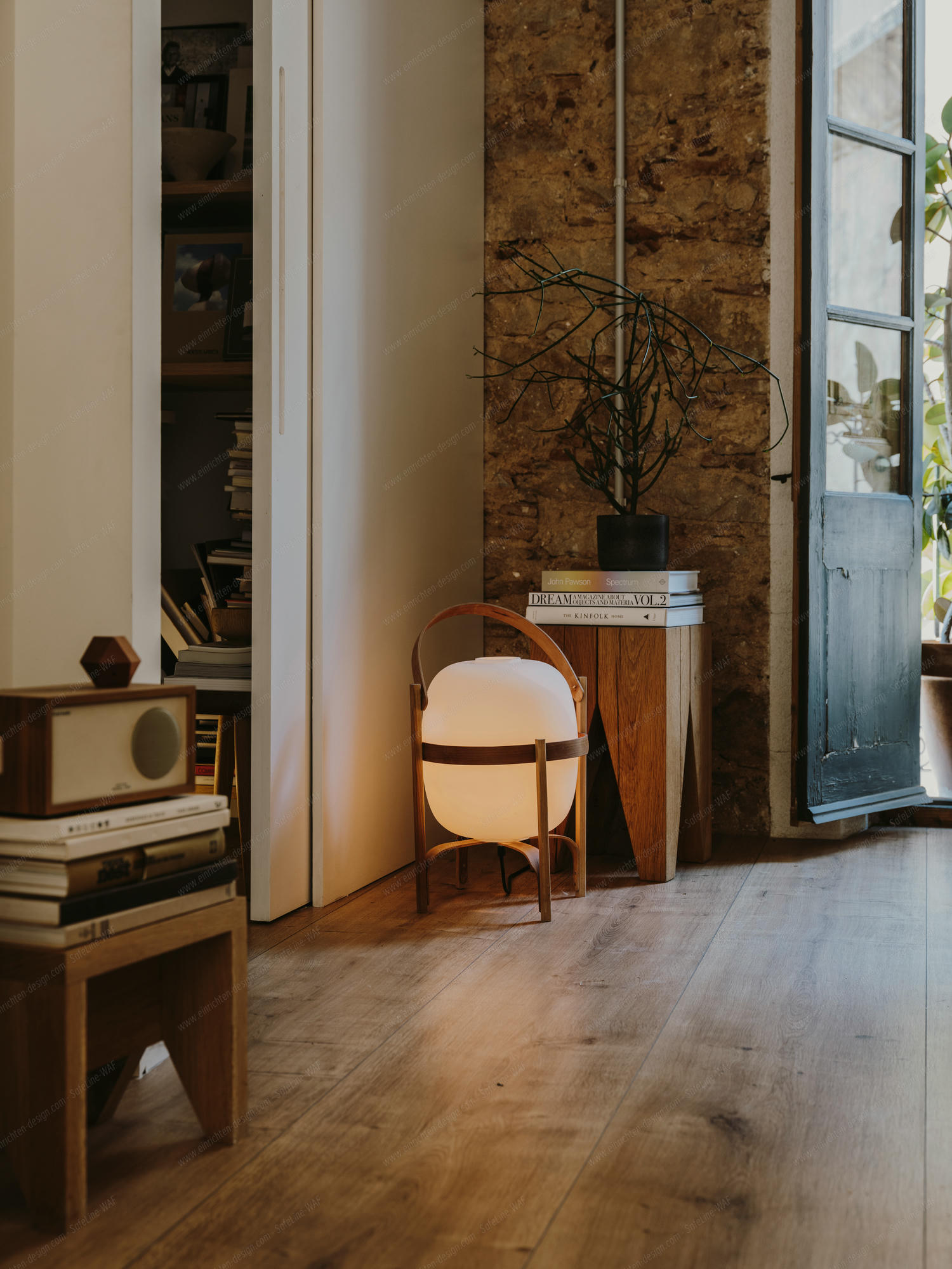 Cesta Table Lamp / Table Lantern Santa & Cole
