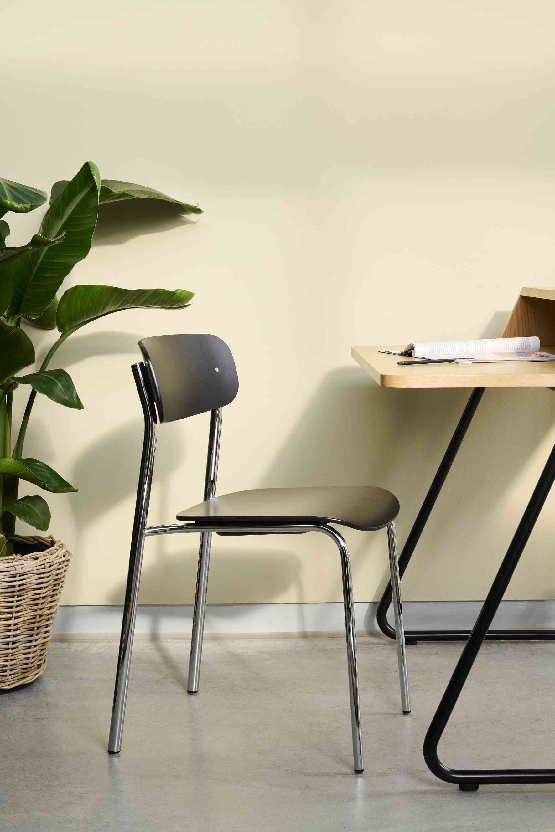 S 243 / S243 Tubular steel chair OLIVE GREEN Thonet SINGLE PIECES