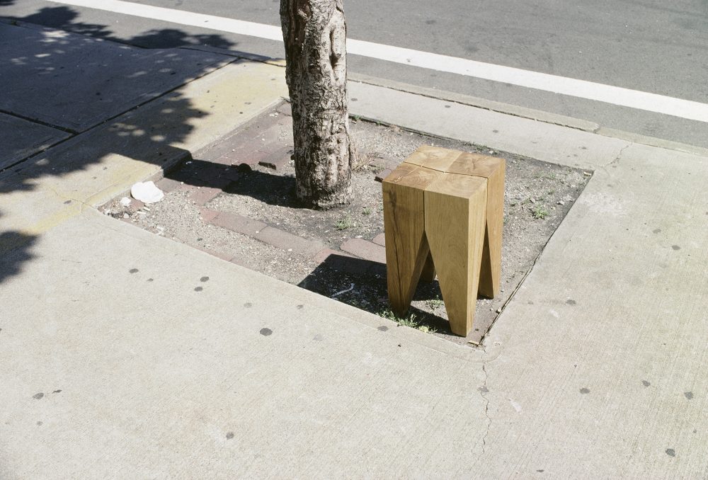 Molar stool / table e15