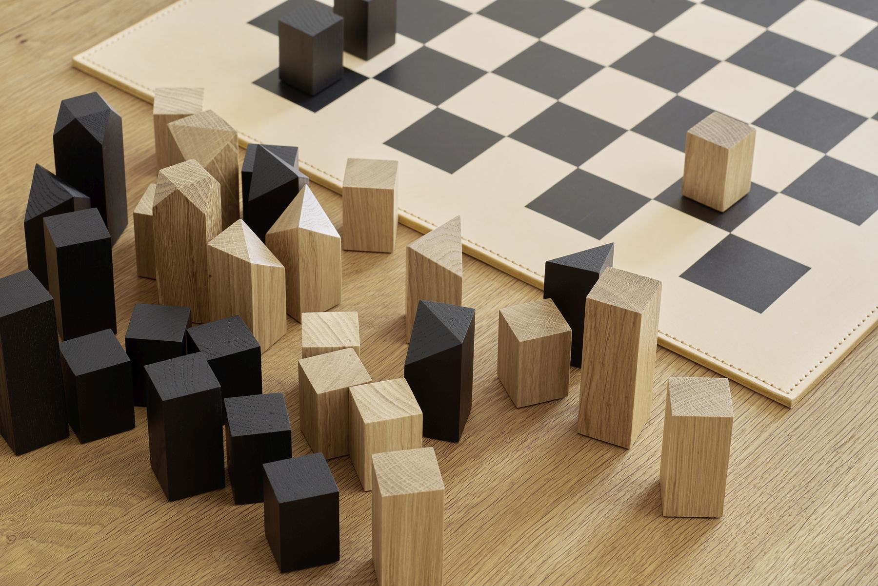AC21 AC22 Nona Chess Set e 15
