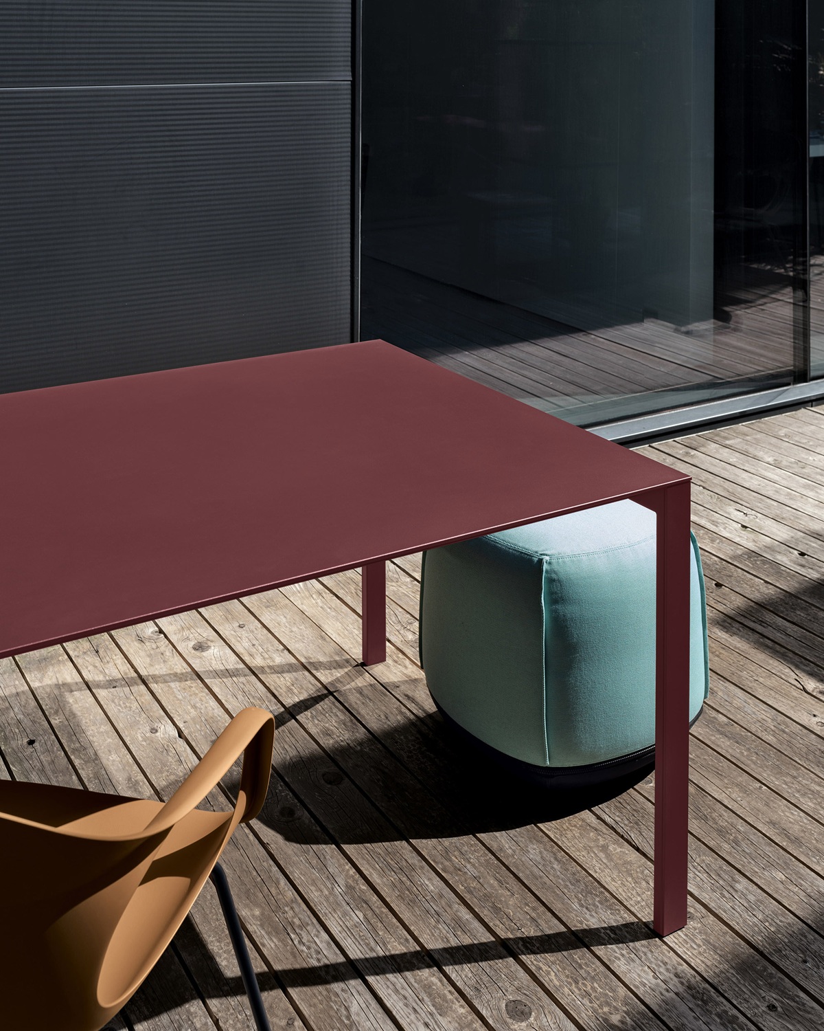 Thin-K Outdoor Fix Table Kristalia