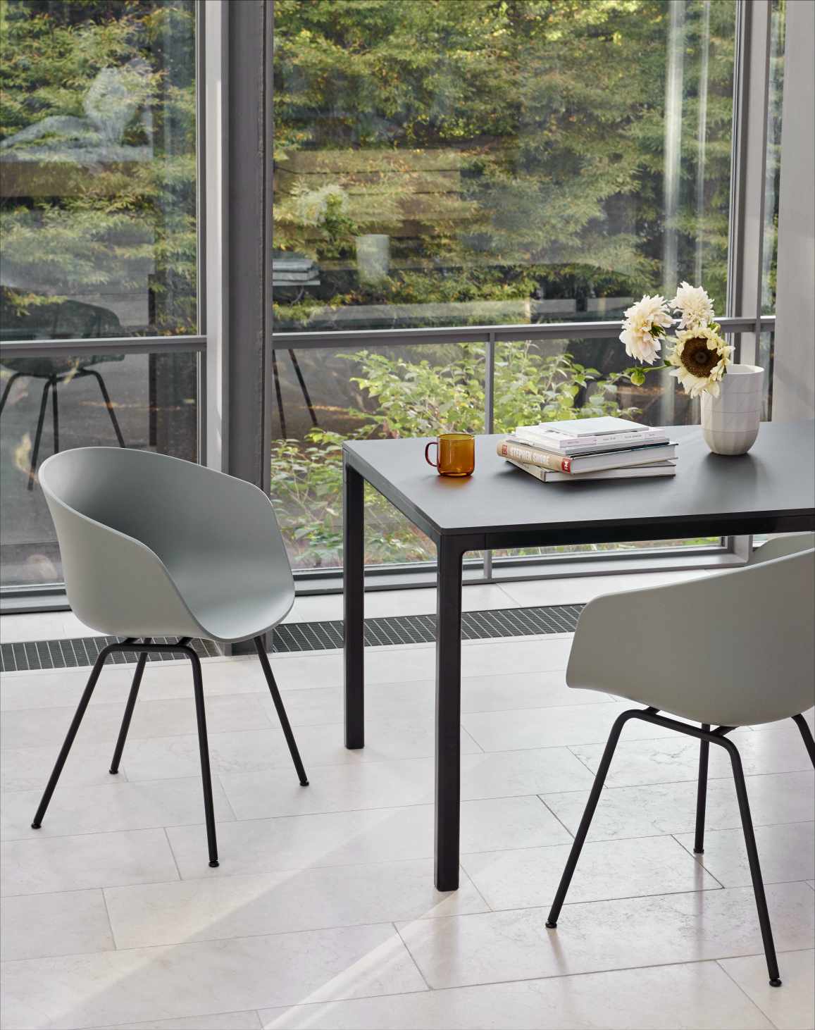 About A Chair AAC26 / AAC 26 Preferred combination Hay Concrete grey About A Chair AAC26 / AAC 26 Preferred combination Hay Concrete grey