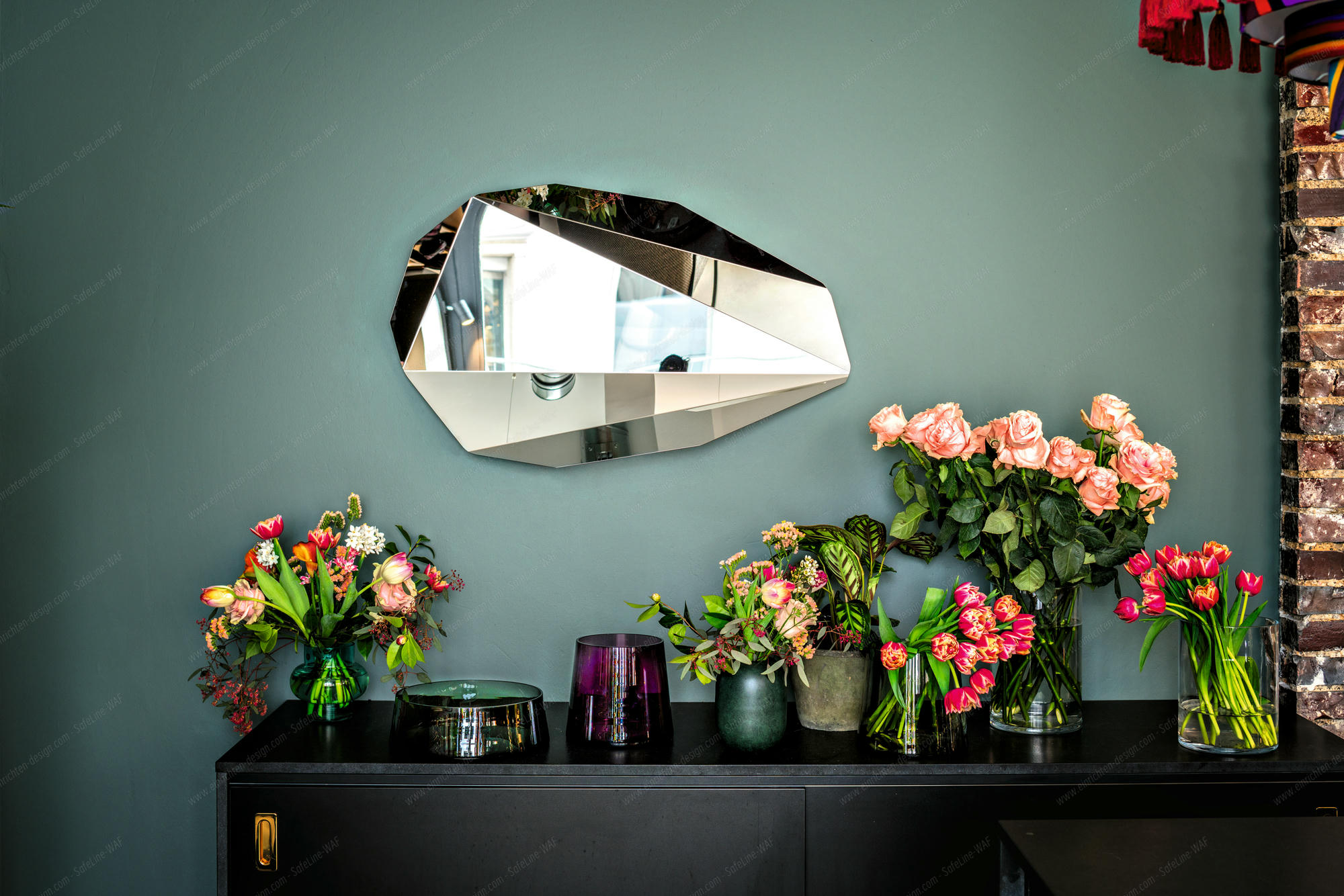 Piega Wall Mirror Medium Classicon