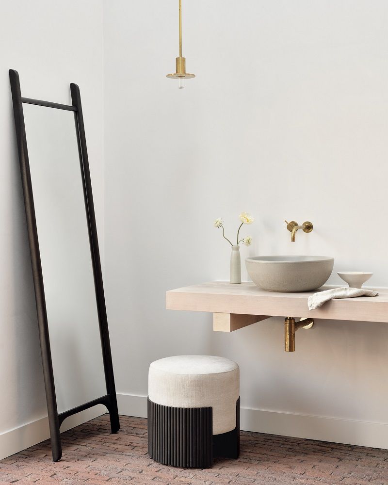 Roller Max Stool Mahogany Dark Brown / Fabric Rice Ethnicraft