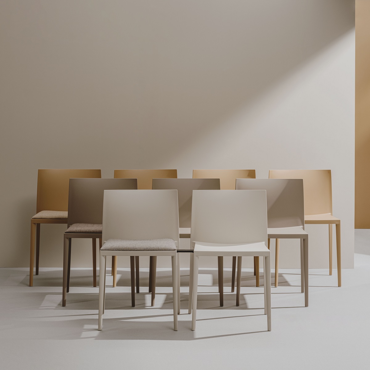Sail SI1246 Chair Chair fully upholstered Andreu World