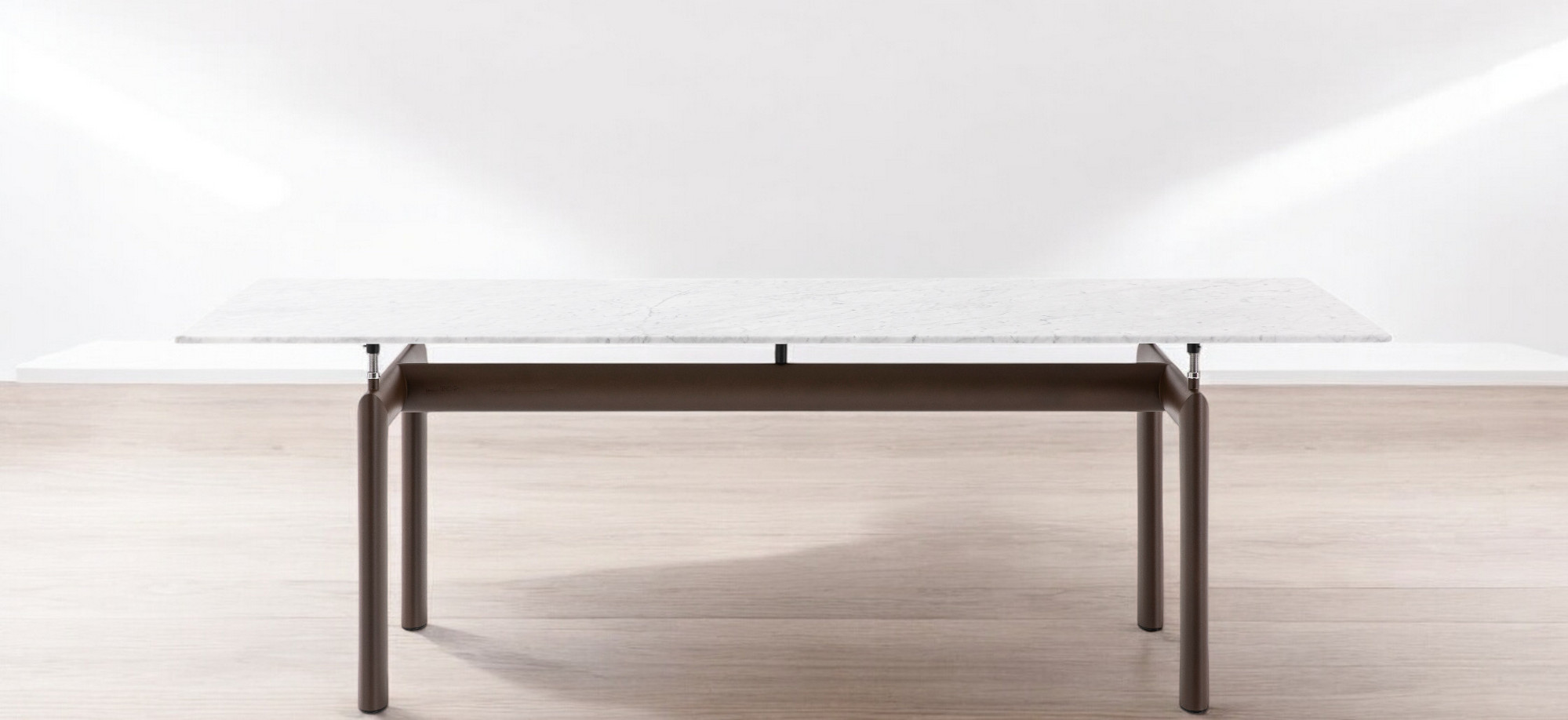 6 Table Tube D'avion Outdoor dining table Cassina