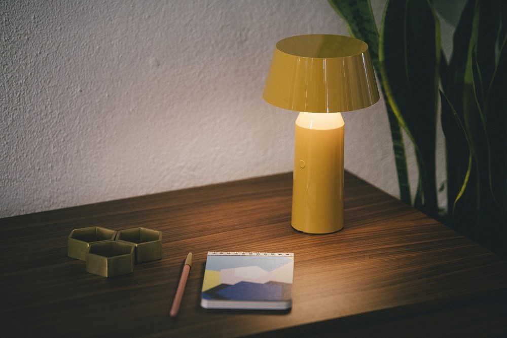 Bicoca Portable lamp Table lamp Marset