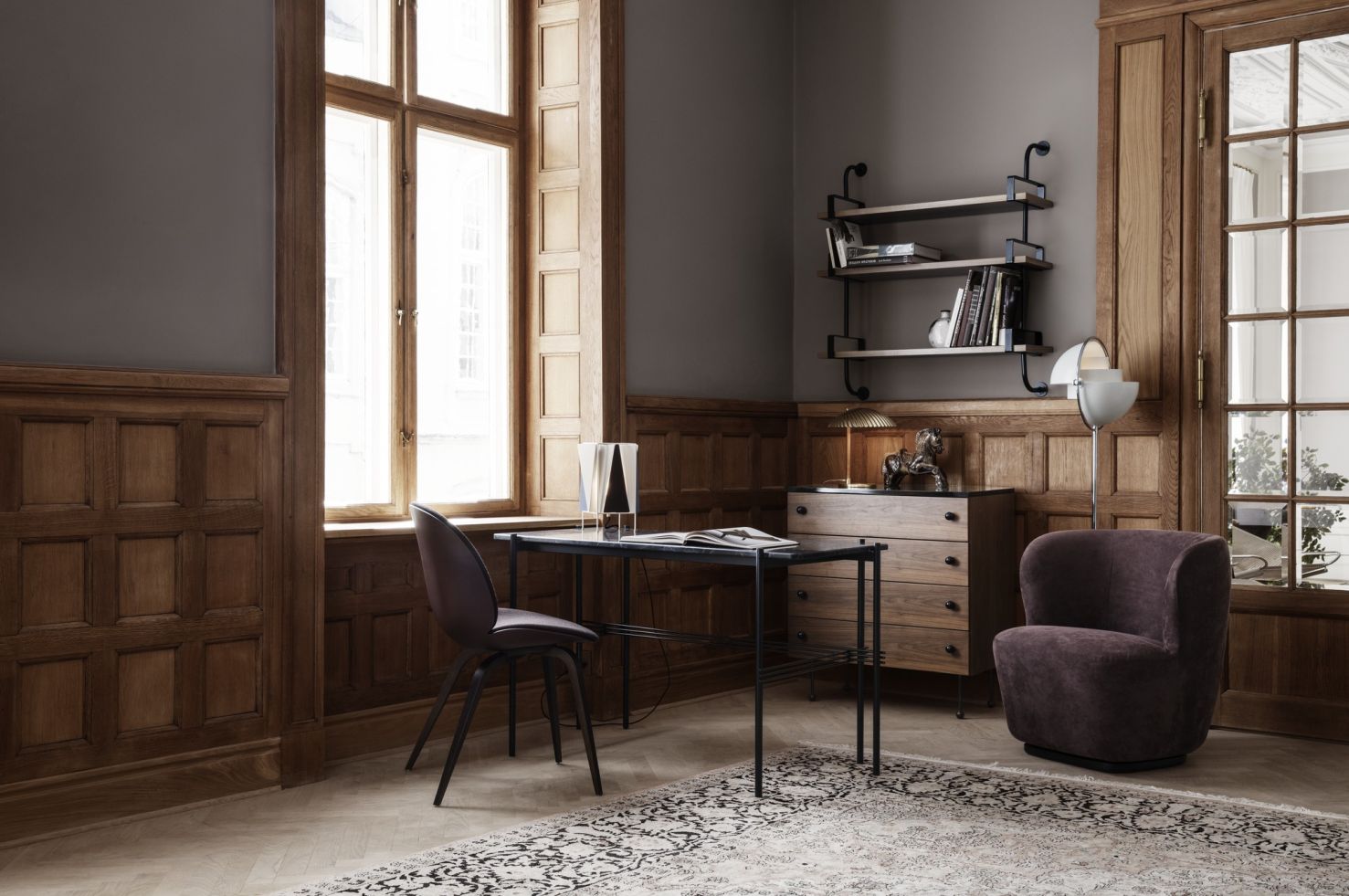 5321 Table Lamp Gubi