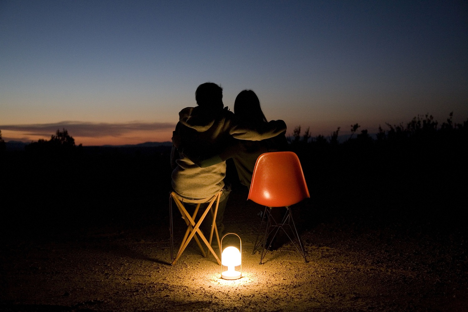 FollowMe table lamp / rechargeable lamp marset