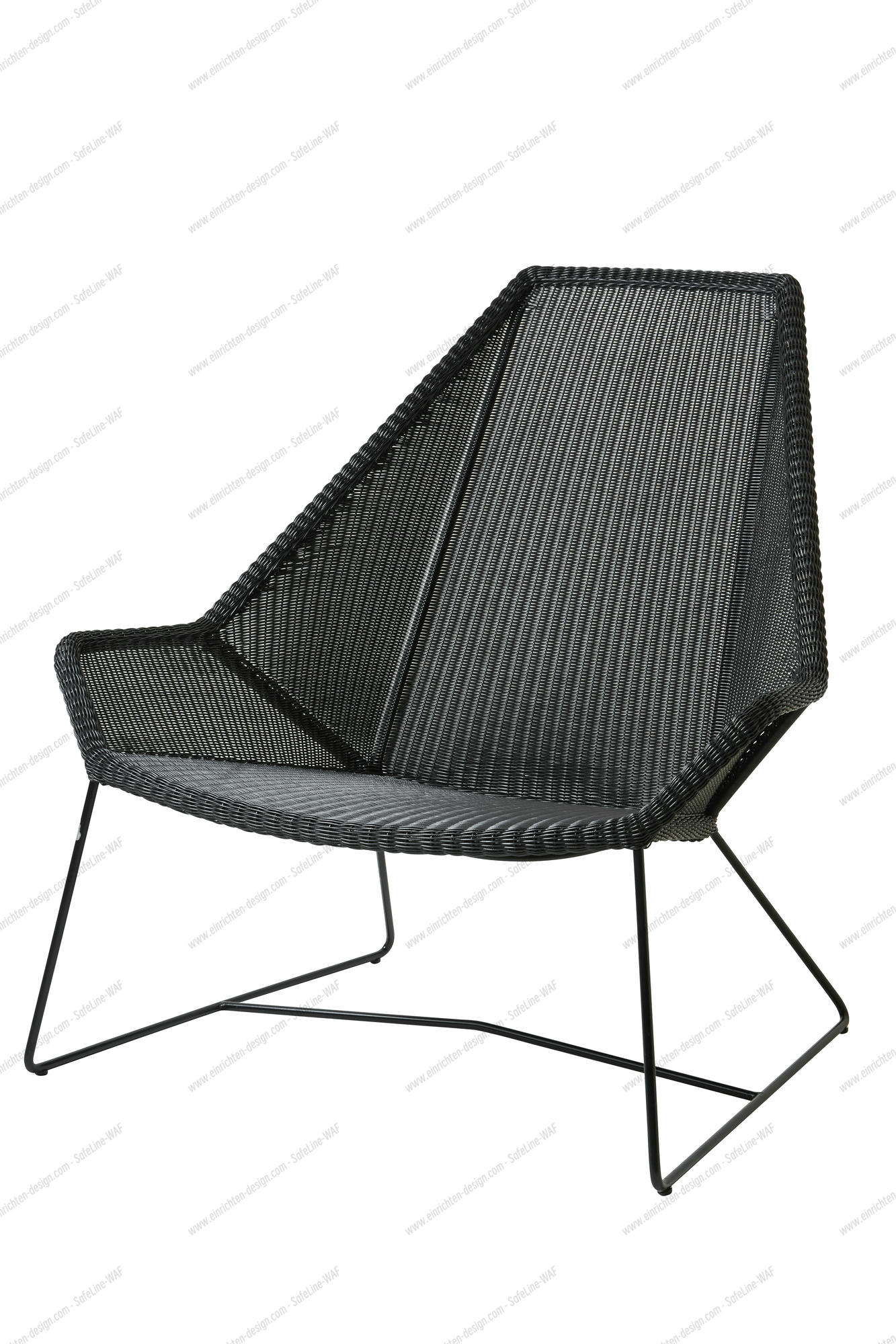 Schwarzer Cane-Line Breeze Highbacksessel für den Außenbereich mit hoher Rückenlehne und filigranem Stahlgestell.