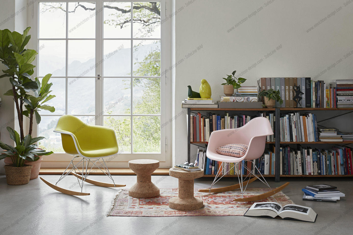 Eames Plastic Arm Chair RAR Rocking Chair Vitra Maple yellowish - Black - Deep black