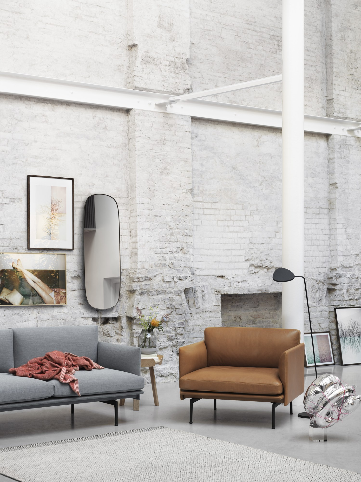 Outline 2-seater sofa Muuto