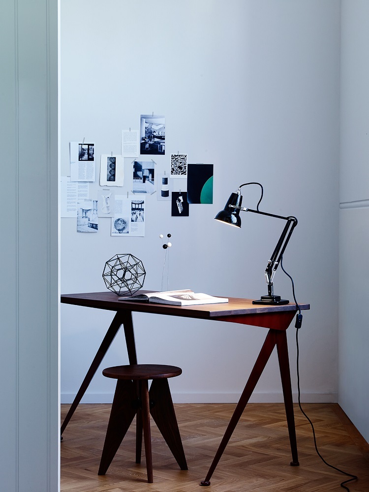 Original 1227 Mini Desk Lamp Anglepoise