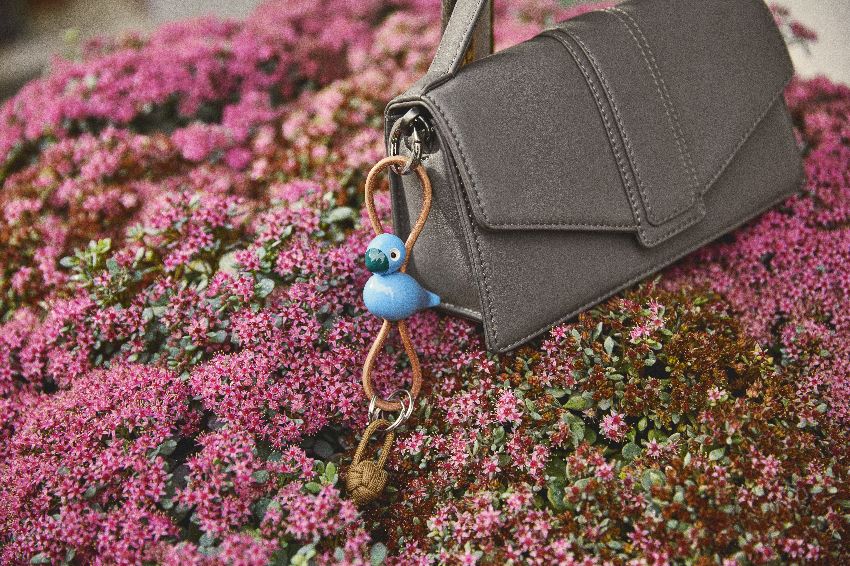 Bird blue key ring silver coloured metal with natural leather Kay Bojesen