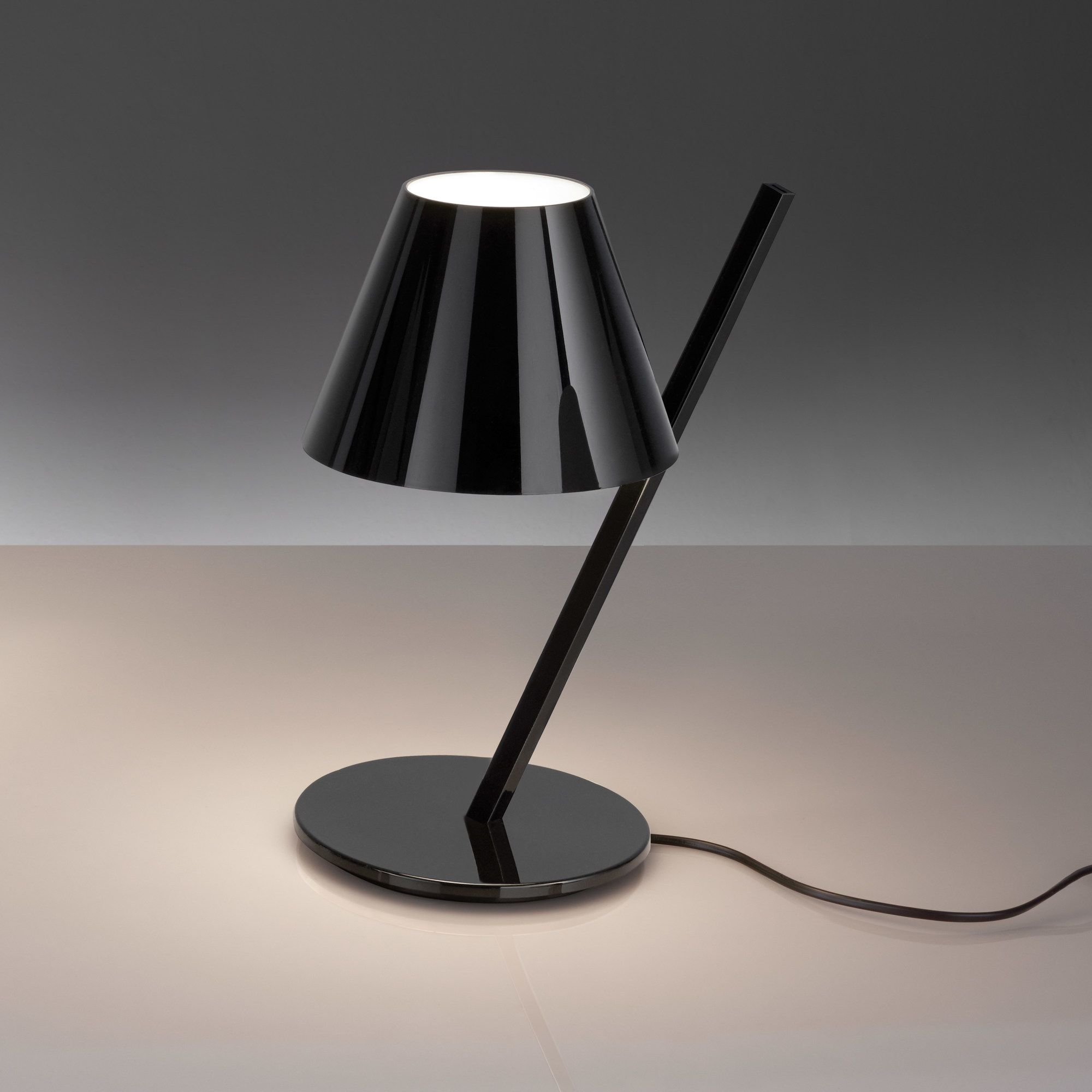 La Petite table lamp Black Artemide SINGLE PIECES