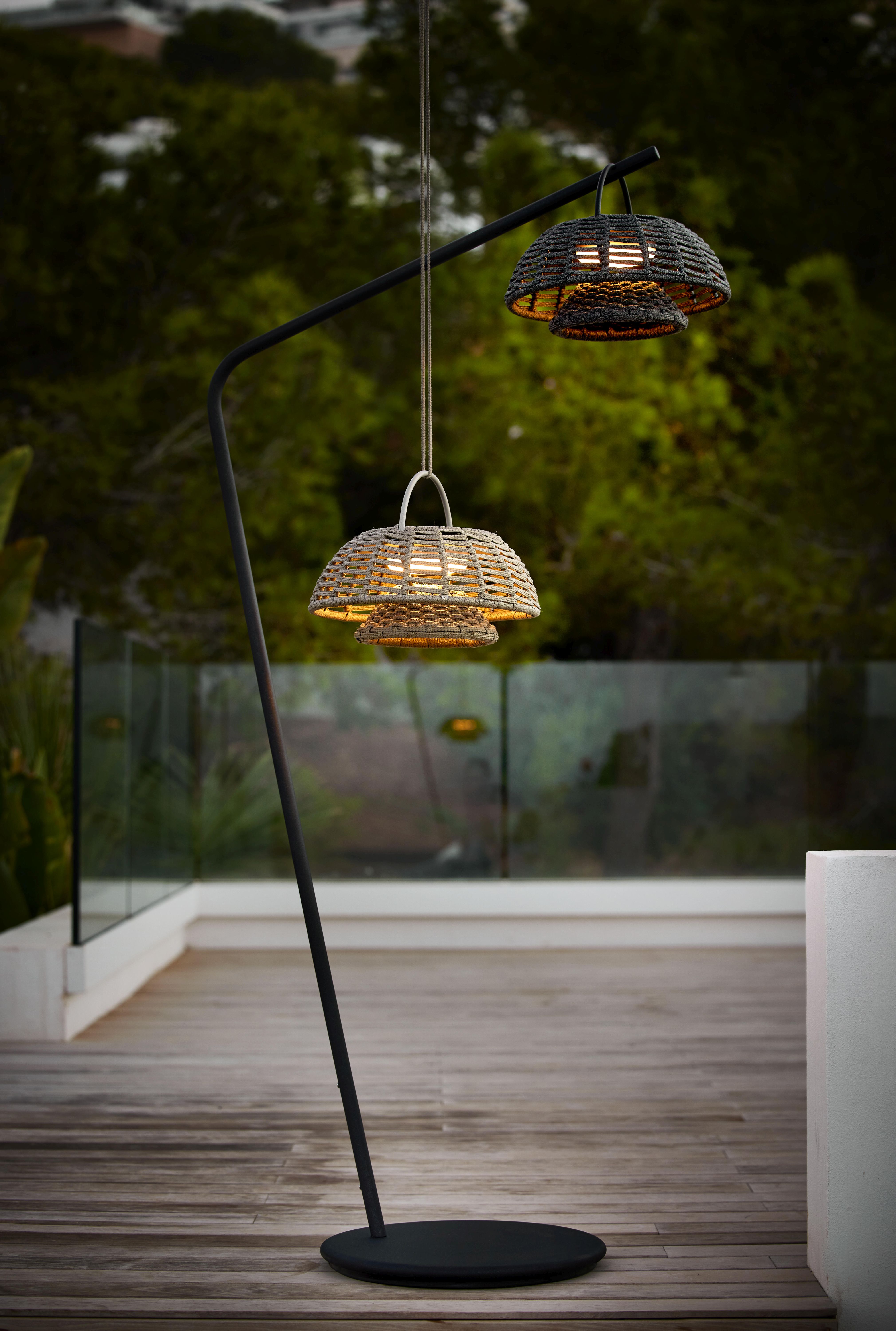 Illusion Outdoor Solar LED Lamp with Stand Cane-Line