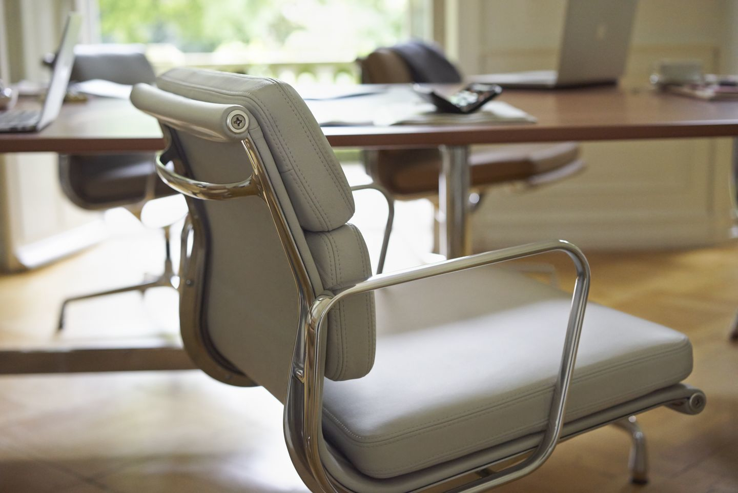 Soft Pad Chair EA208 / EA 208 Armchair Vitra