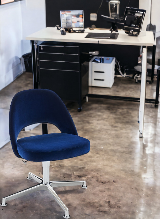 Saarinen Relax Conference Chair 4-Star Swivel Base without Armrest Knoll Interntional