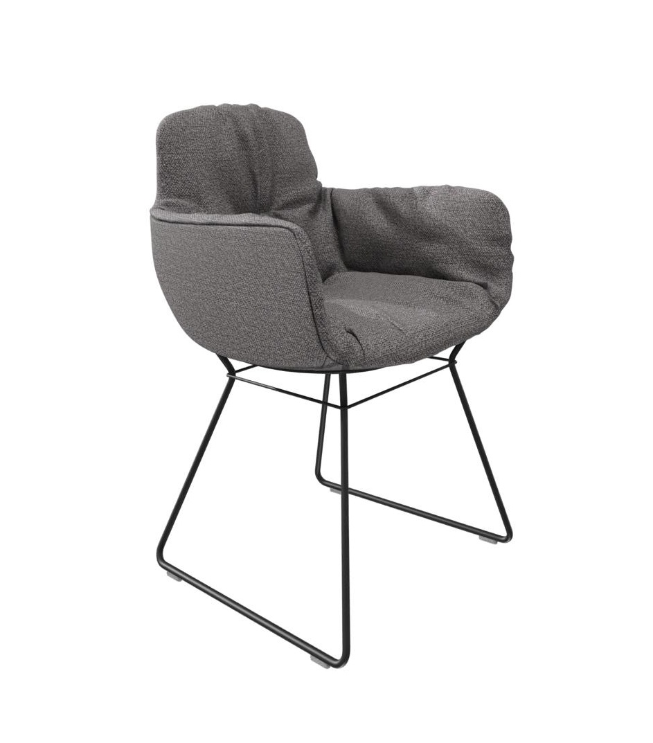Leya chair armrest high Fabric Safire Freifrau Manufaktur