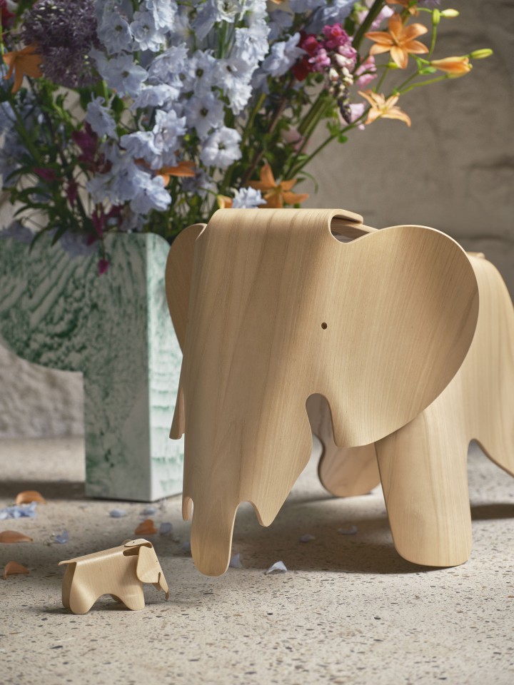 Eames Elephant Plywood Stool Vitra 