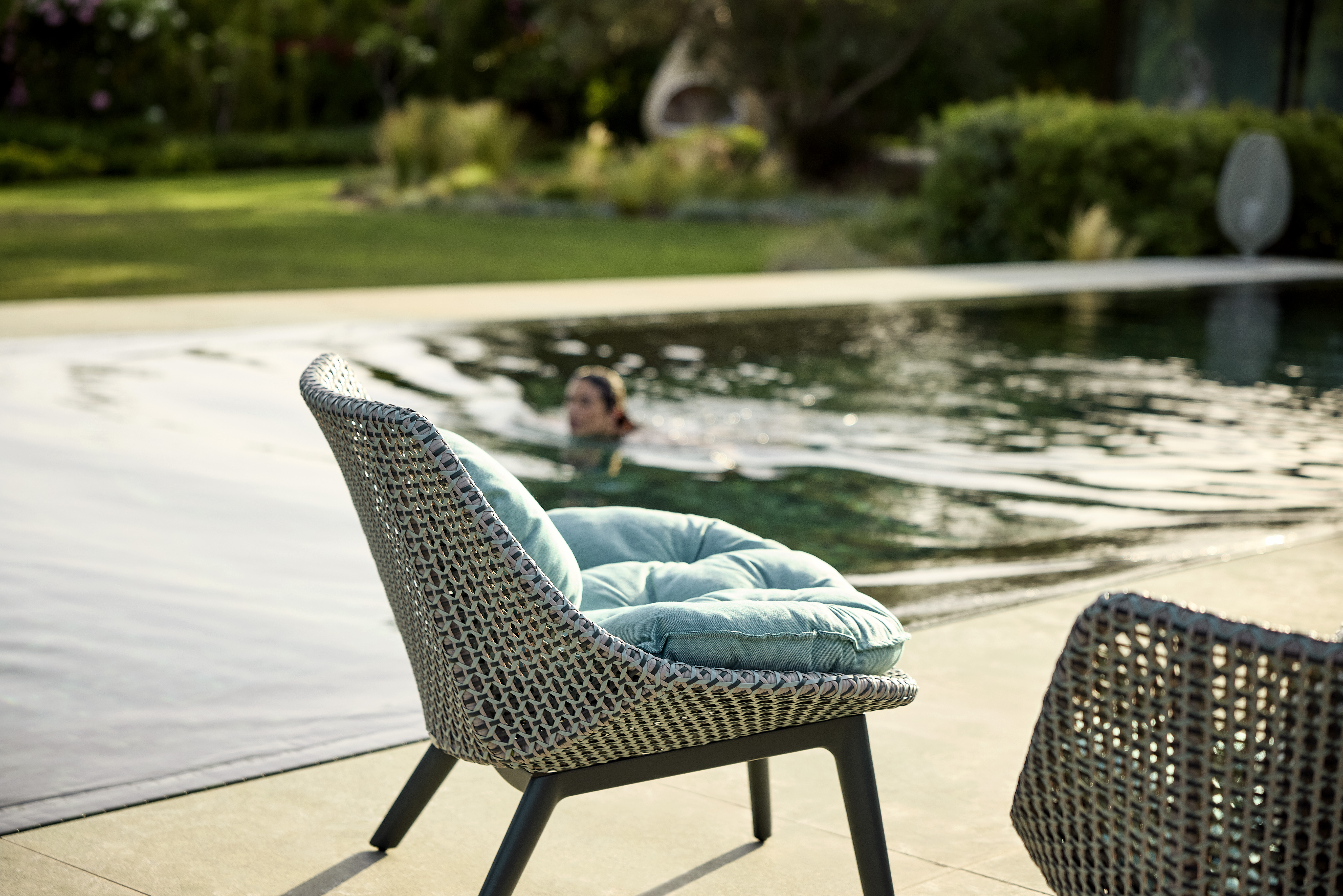 Mbrace Alu Outdoor Club Chair Dedon