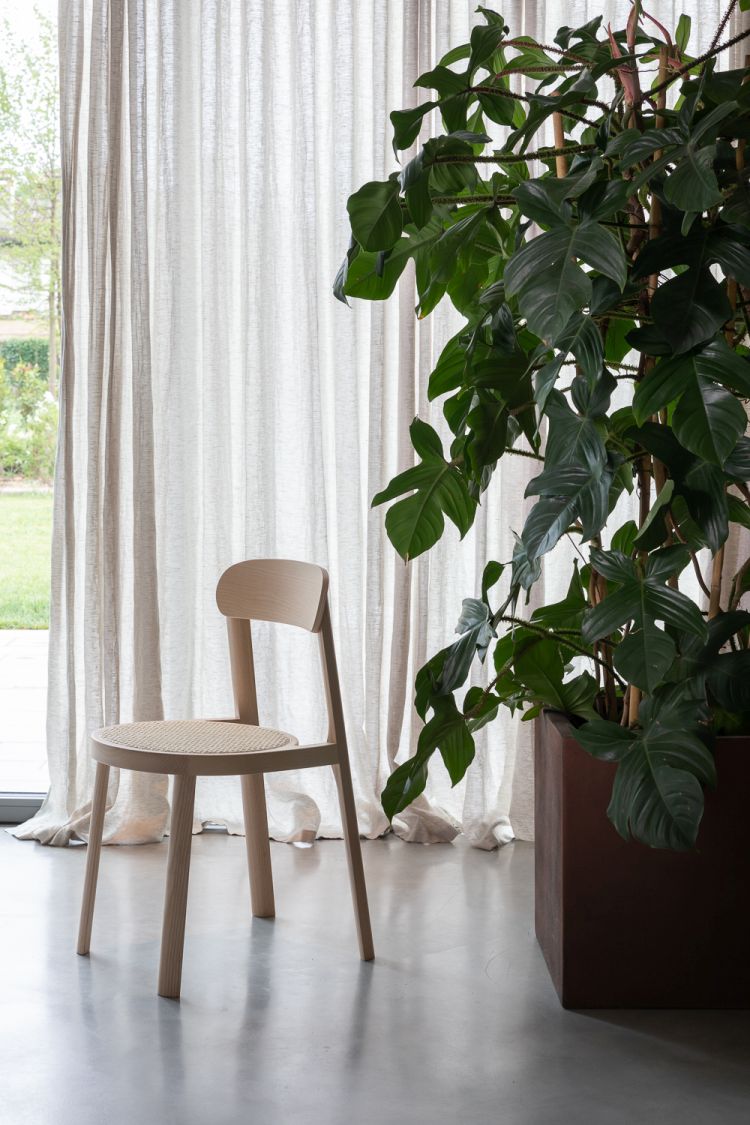 Brulla Chair Ash Miniforms Brulla Chair Ash Miniforms
