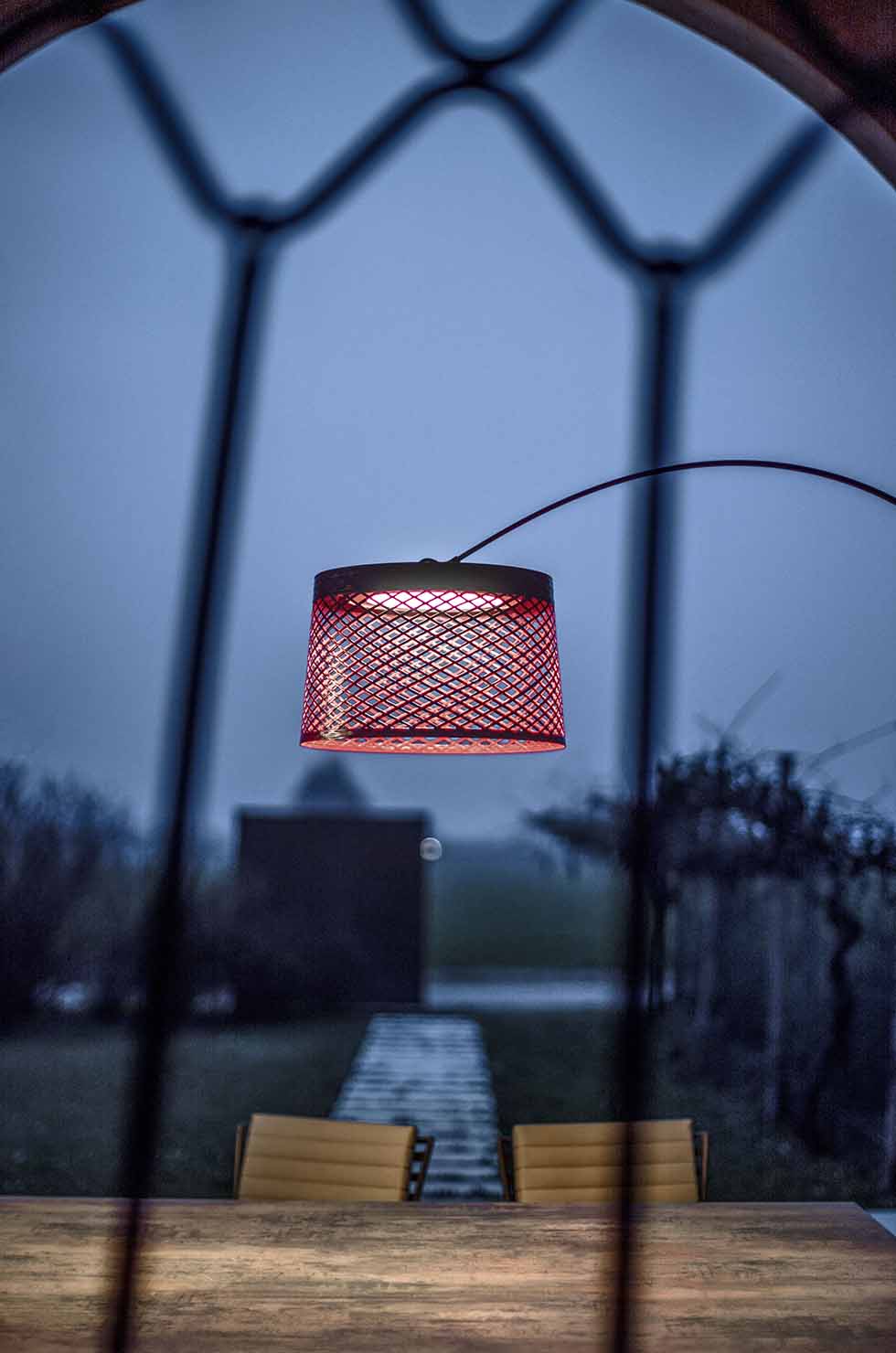 Twiggy Grid floor lamp carmine Foscarini