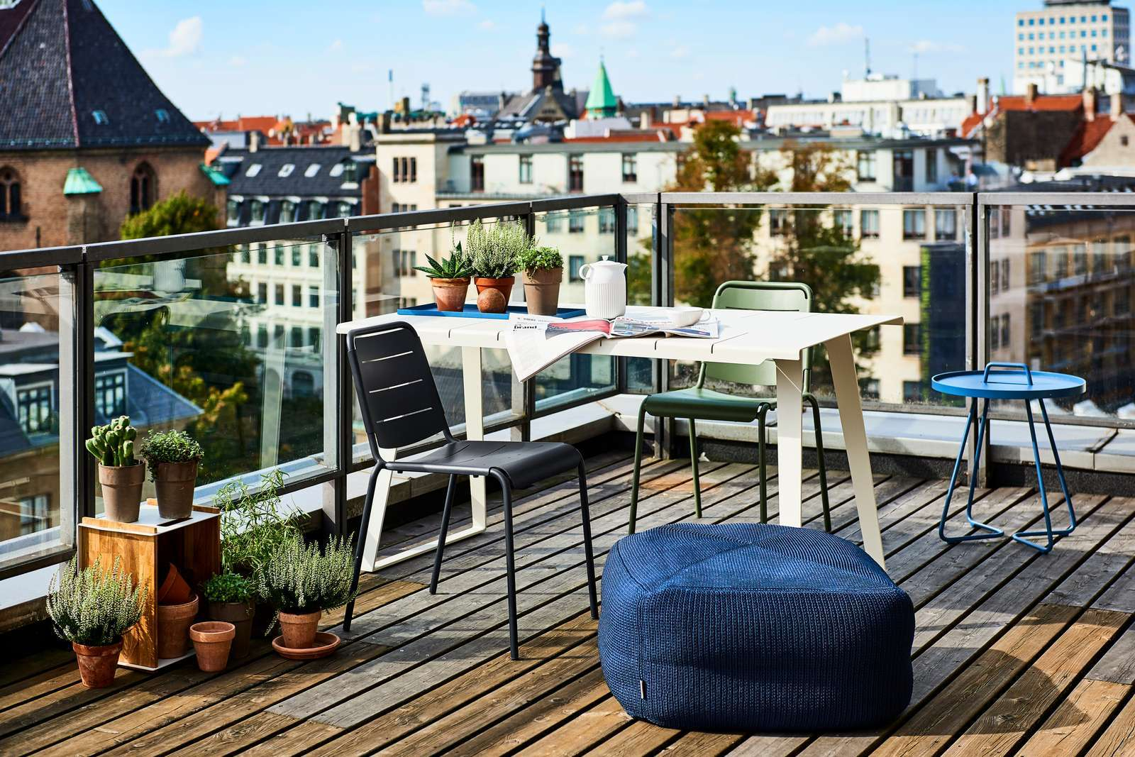 Copenhagen Outdoor City Chair set of 2 lava gray Cane-Line