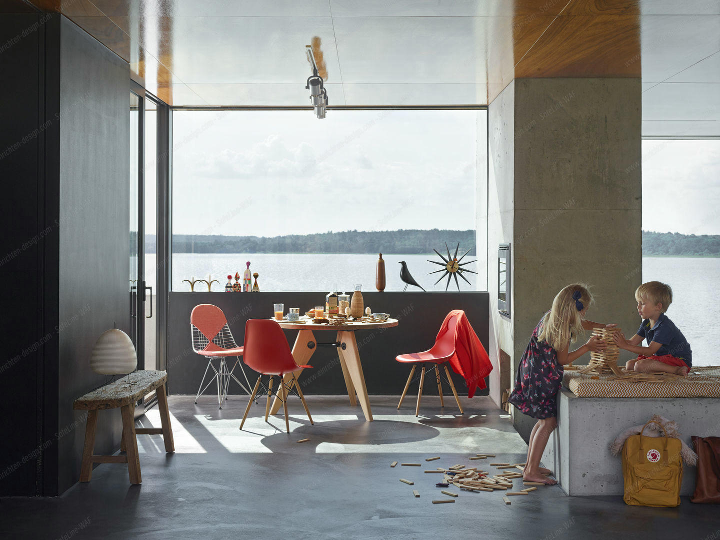DKR-2 Wire Chair with seat and back cushion Vitra