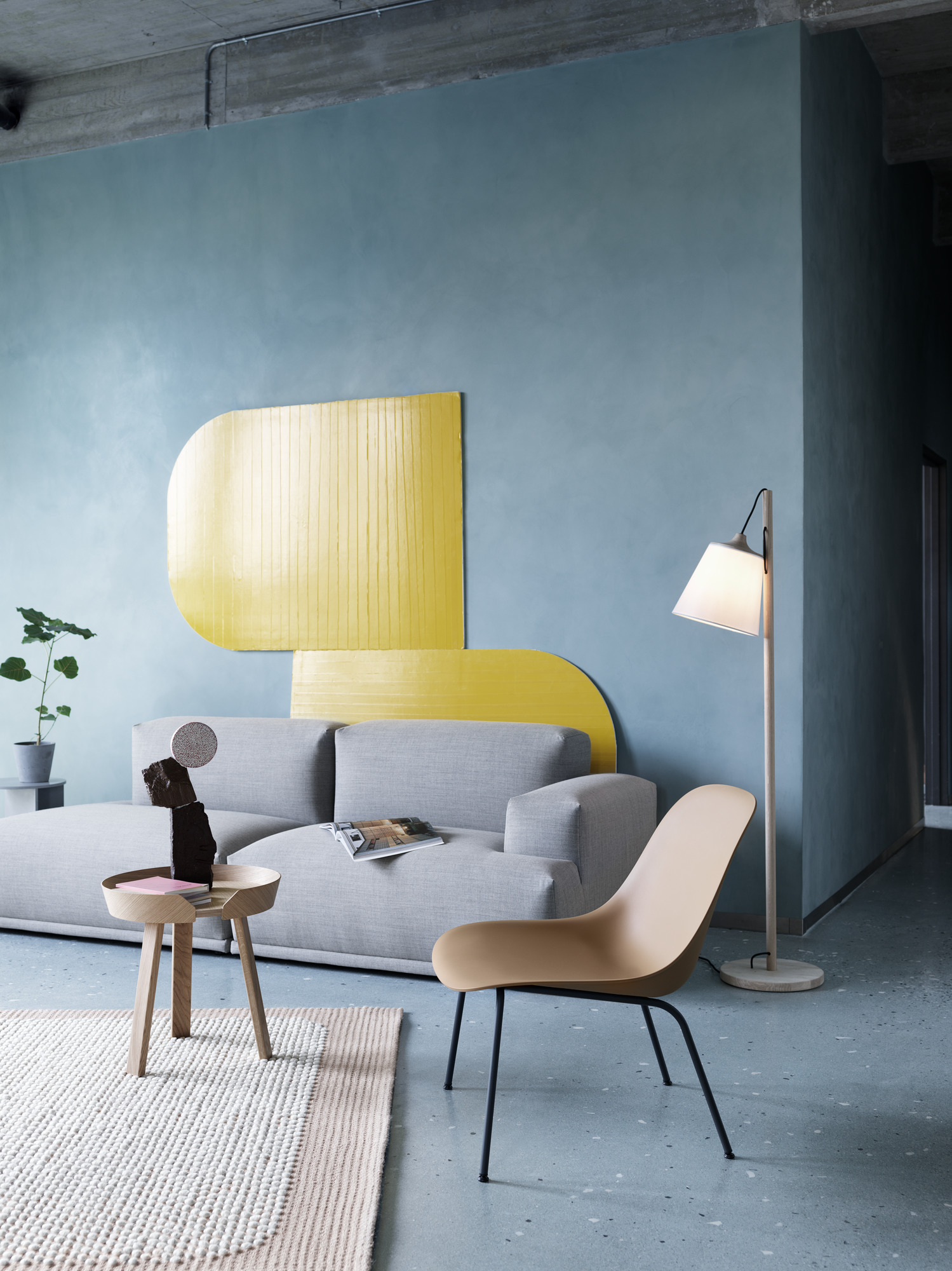 Around Coffee Table Small Side Table Muuto
