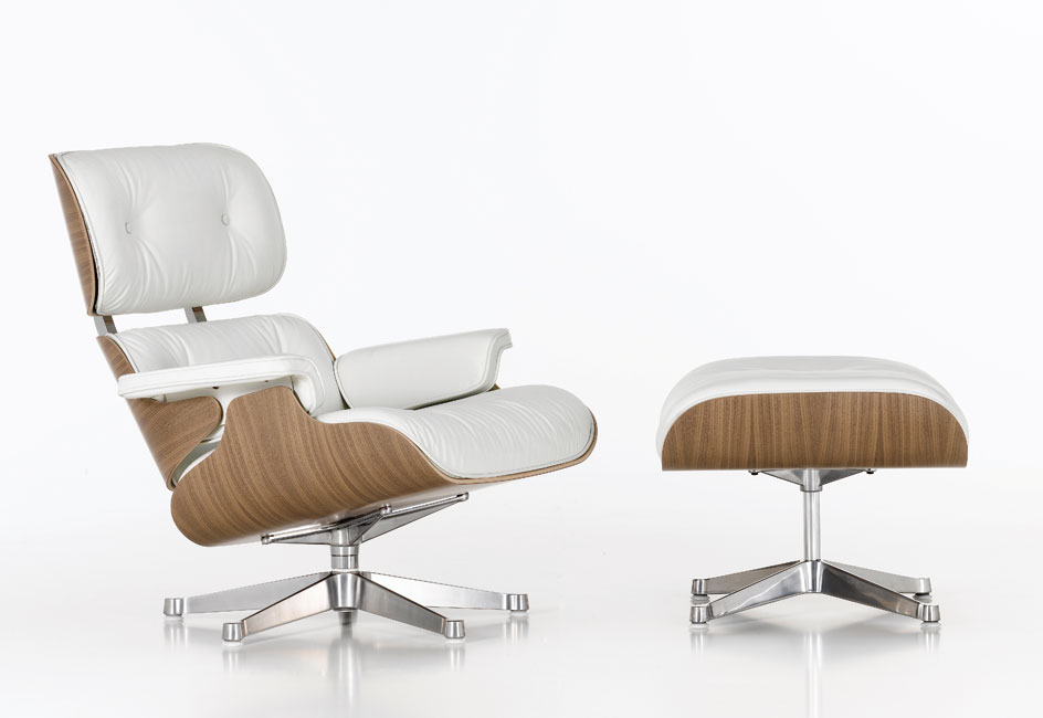 Eames Lounge Chair & Ottoman Walnut white leather Vitra