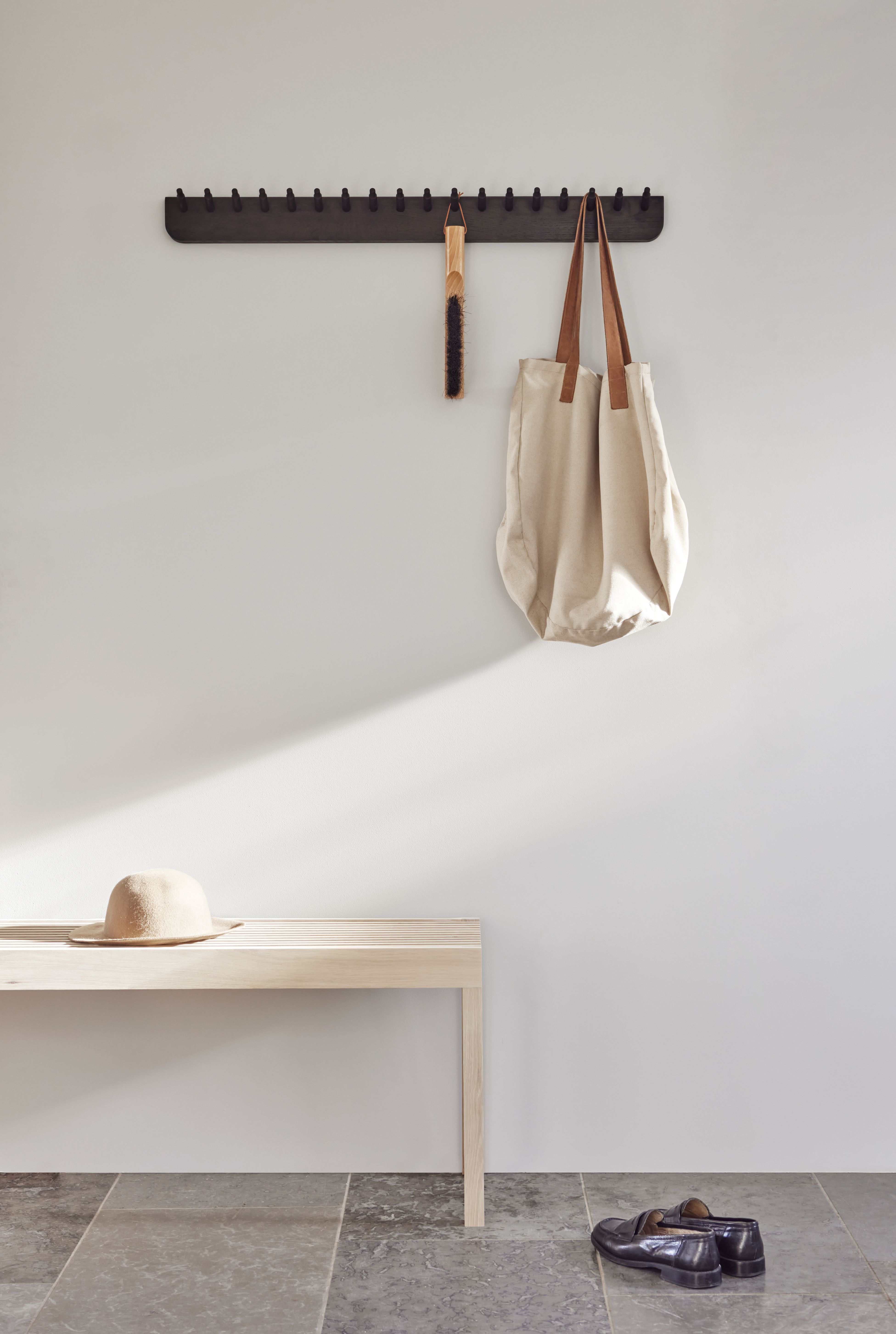 Lightweight bench oak oiled Form & Refine