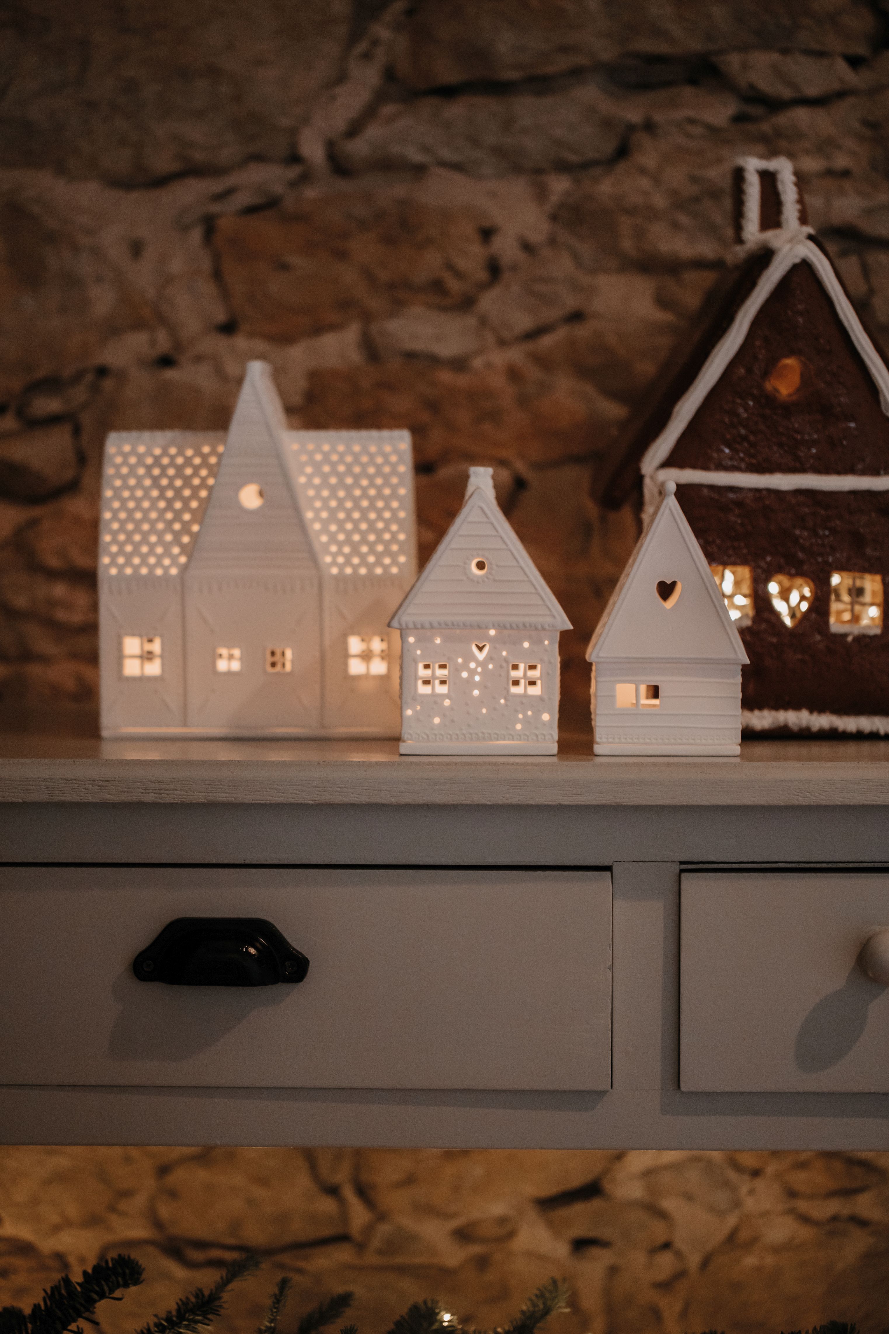 Gingerbread Light House large Räder