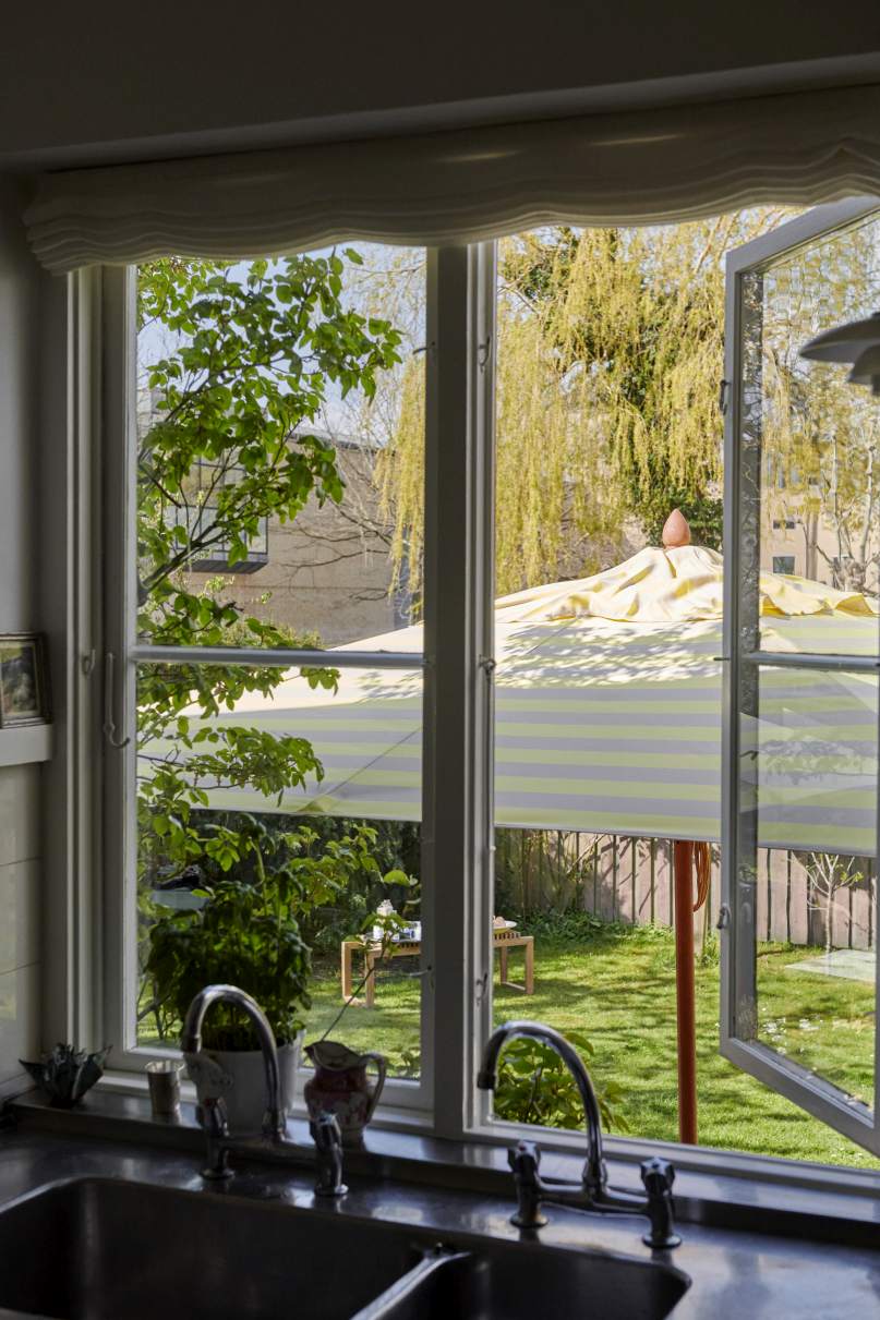 Messina Parasol Skagerak by Fritz Hansen Ø 210 cm / Off white