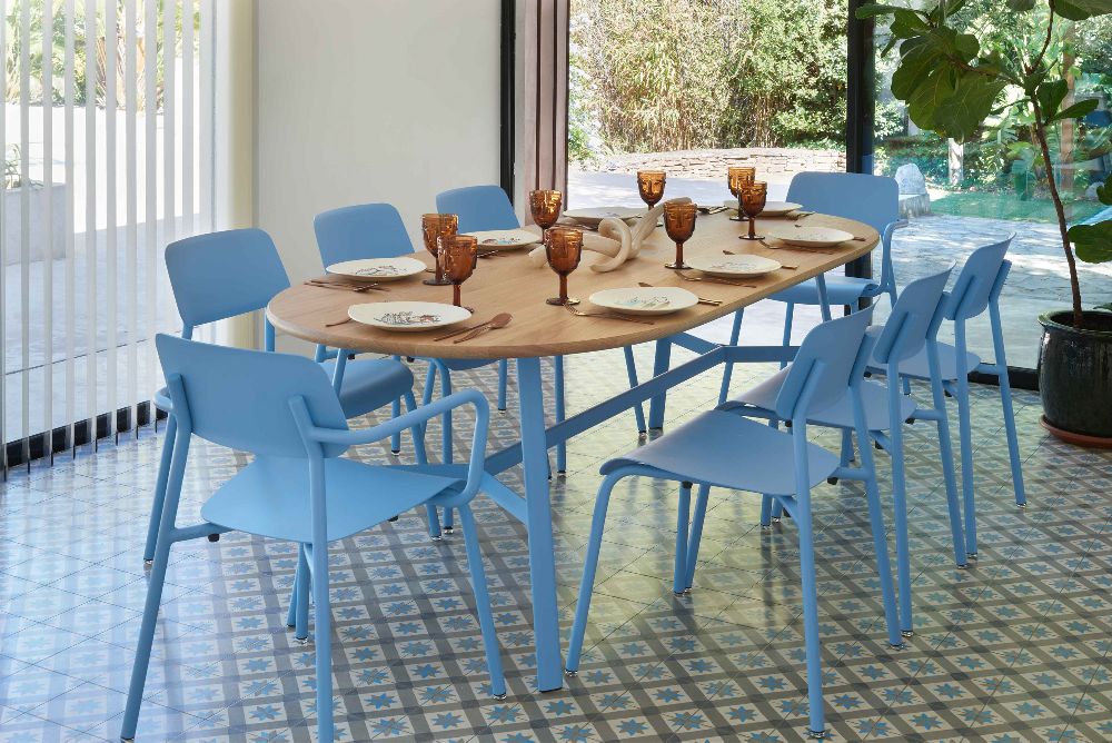 SO'O oak dining table 220 × 95 cm (oval) Indoor Fermob