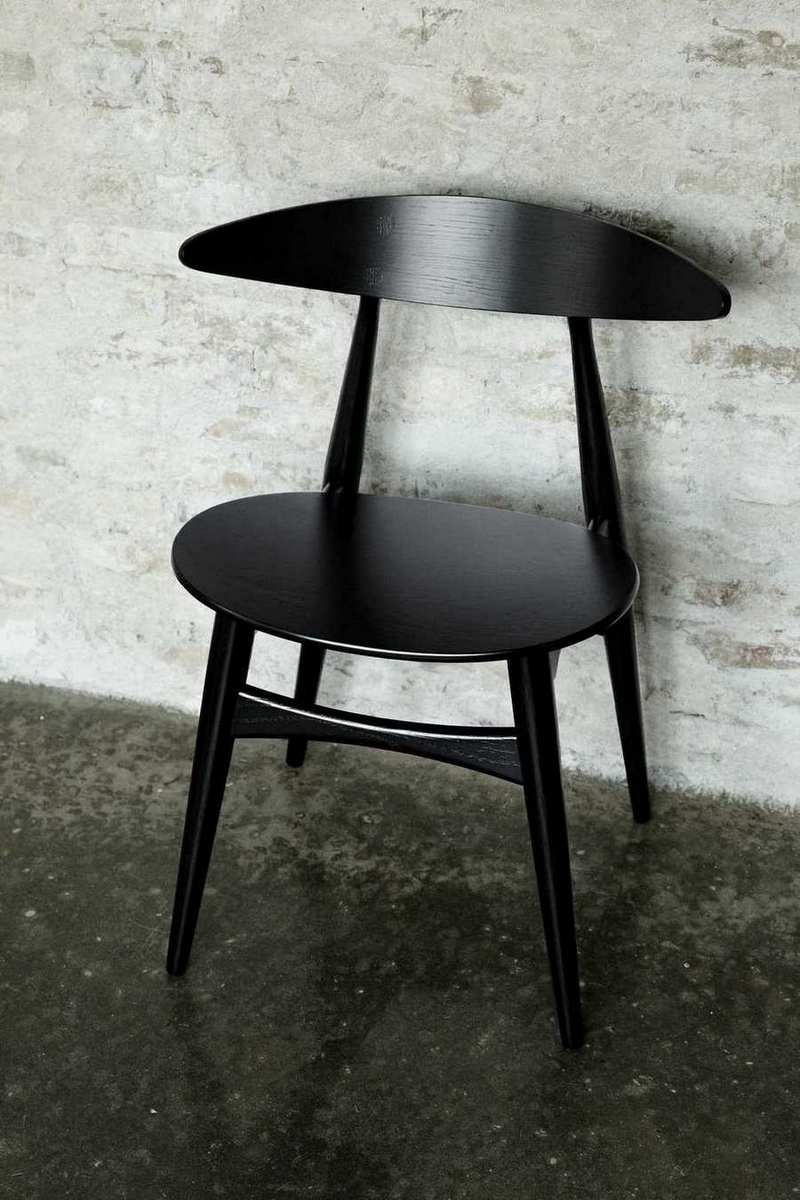CH33 unpadded chair Carl Hansen & Søn