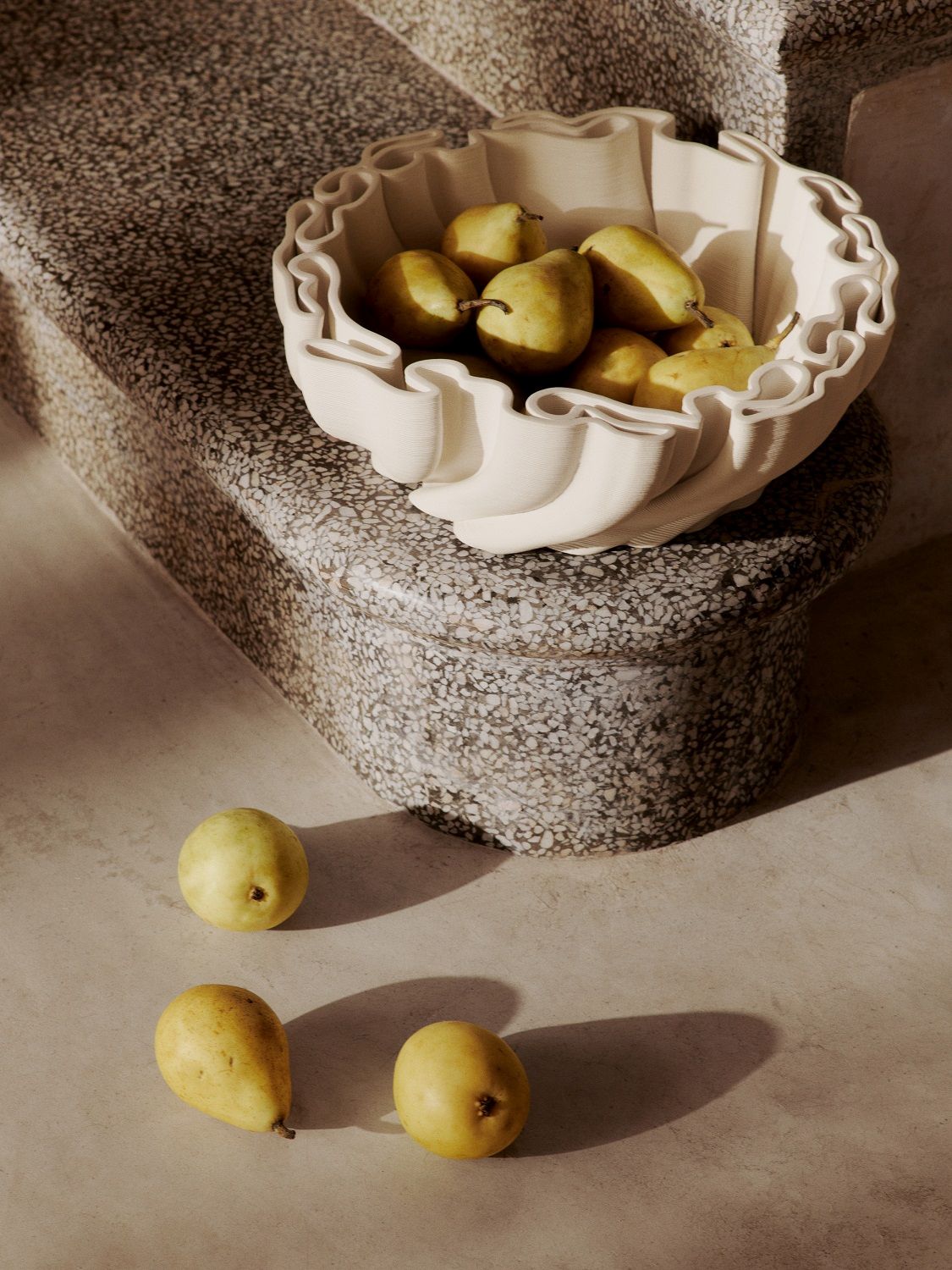 Dedali Bowl Off-white Ferm Living 