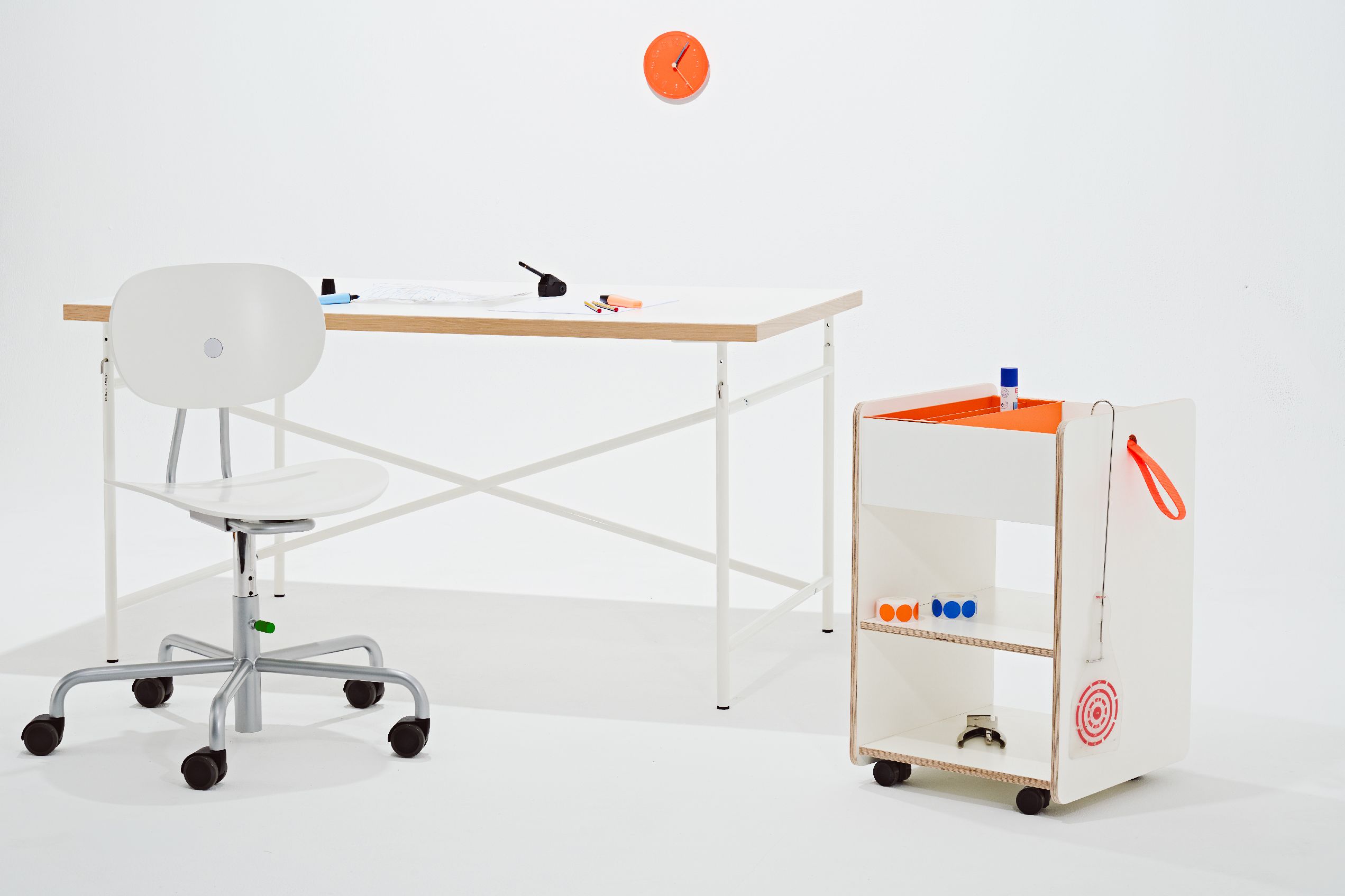 Schoolfriends Desk Set Richard Lampert