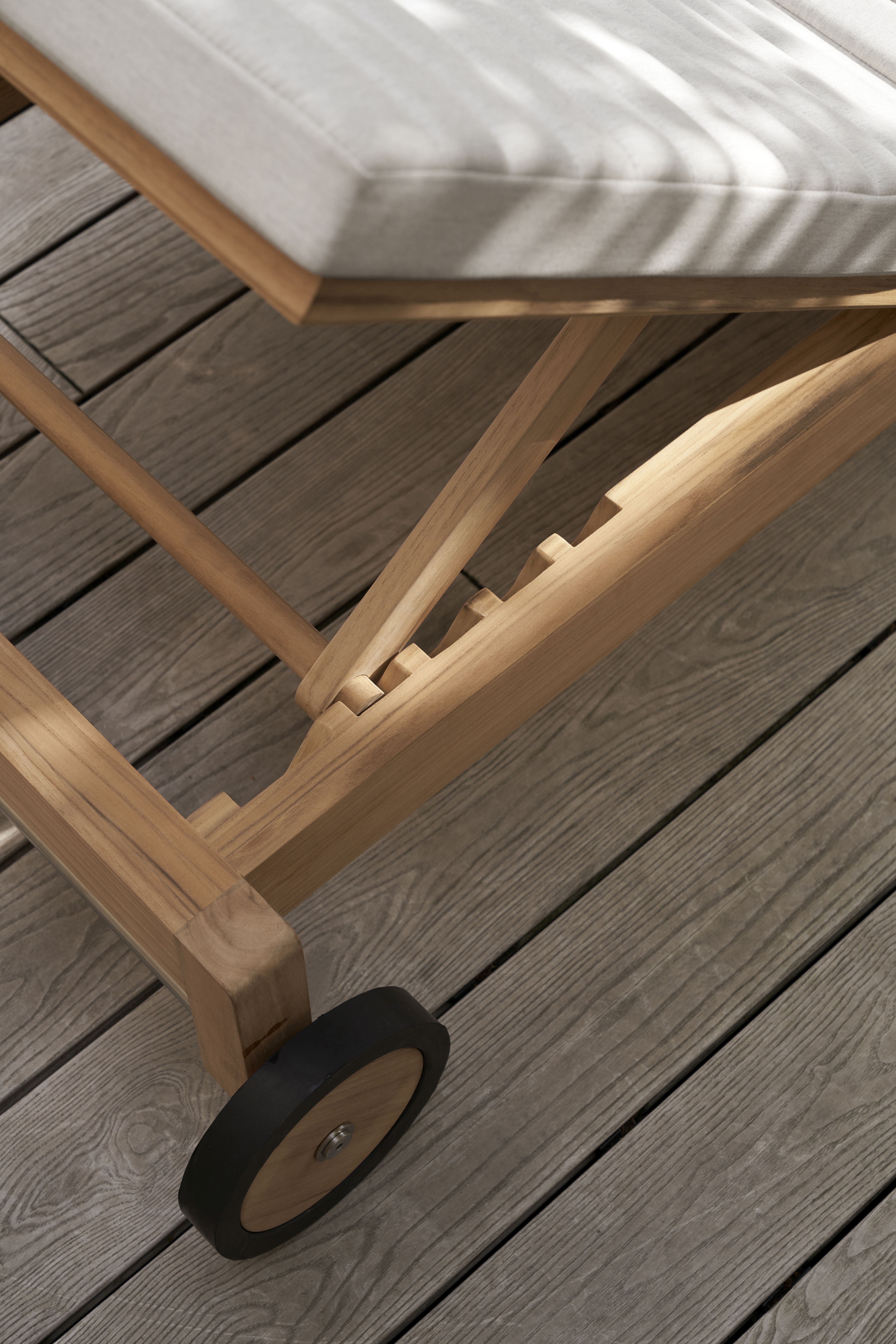AH604 Garden Lounger Teak Outdoor Carl Hansen & Søn