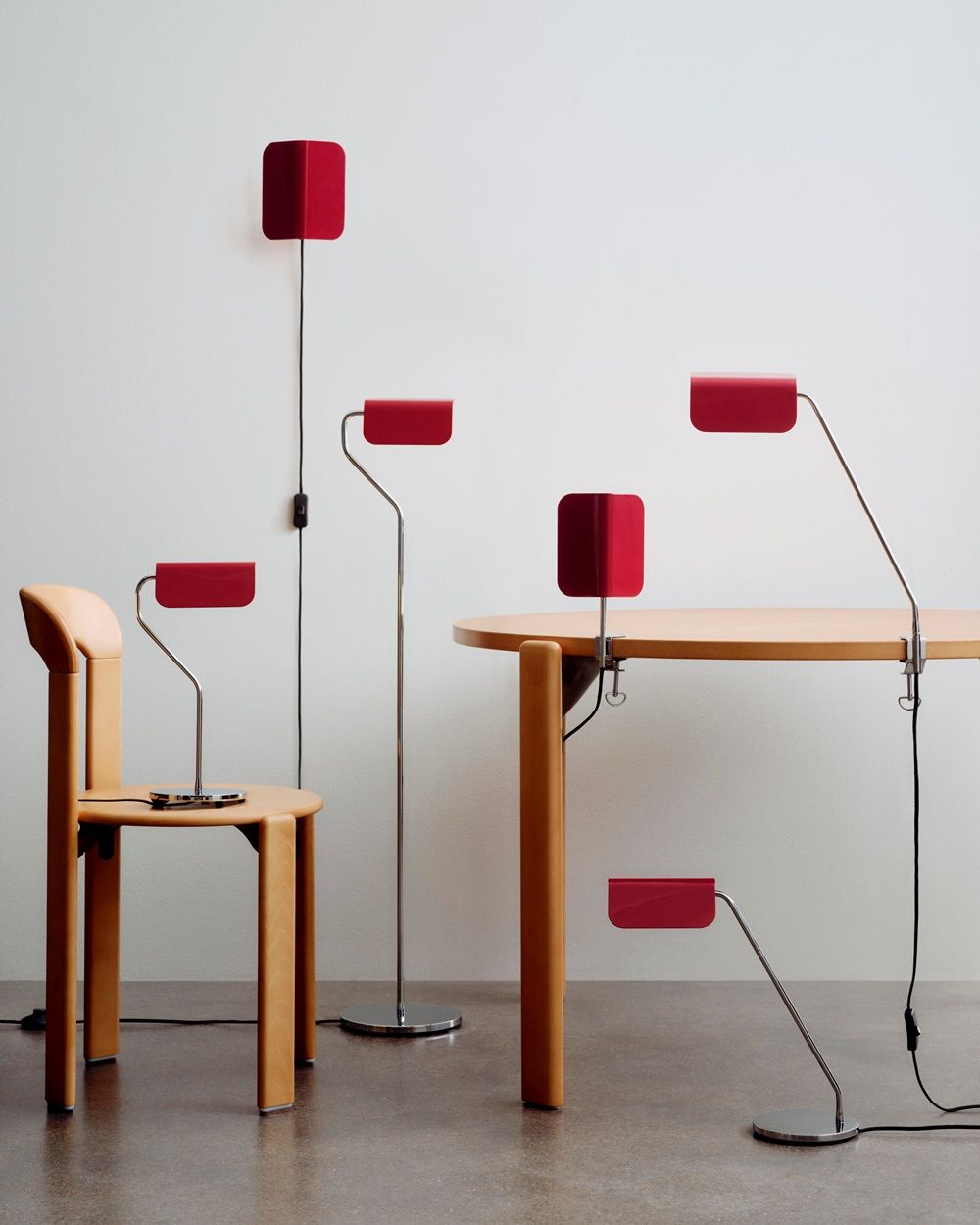 Apex Table Lamp Oyster Table Lamp Hay