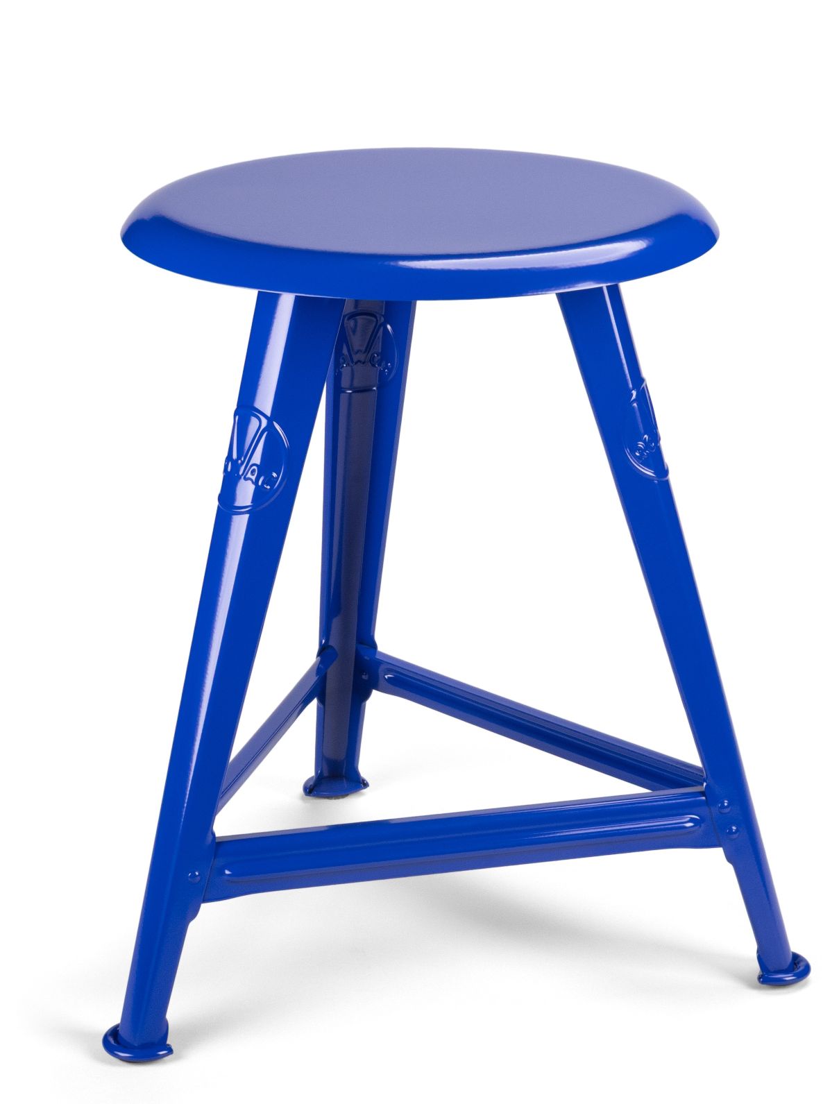 Blauer Rowac Schemel IS, 48 cm hoch, mit runder Sitzfläche und dreibeinigem Stahlrohrgestell.