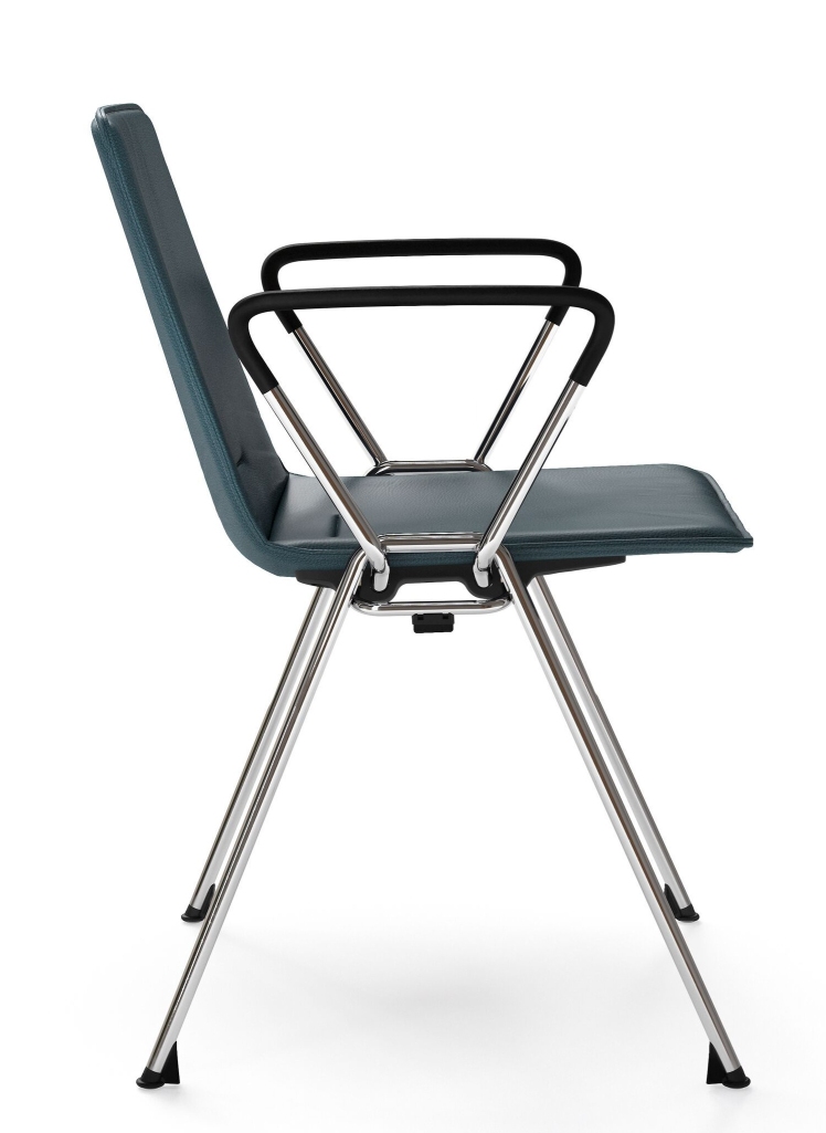 1651 Yunity Armchair Armchair Walter Knoll 